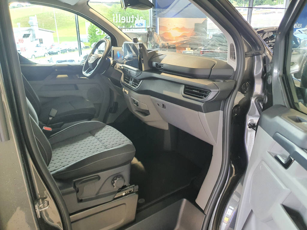 FORD Transit Custombi 320 L1 2.0 EcoBlue 170 Limited 4x4-image-8