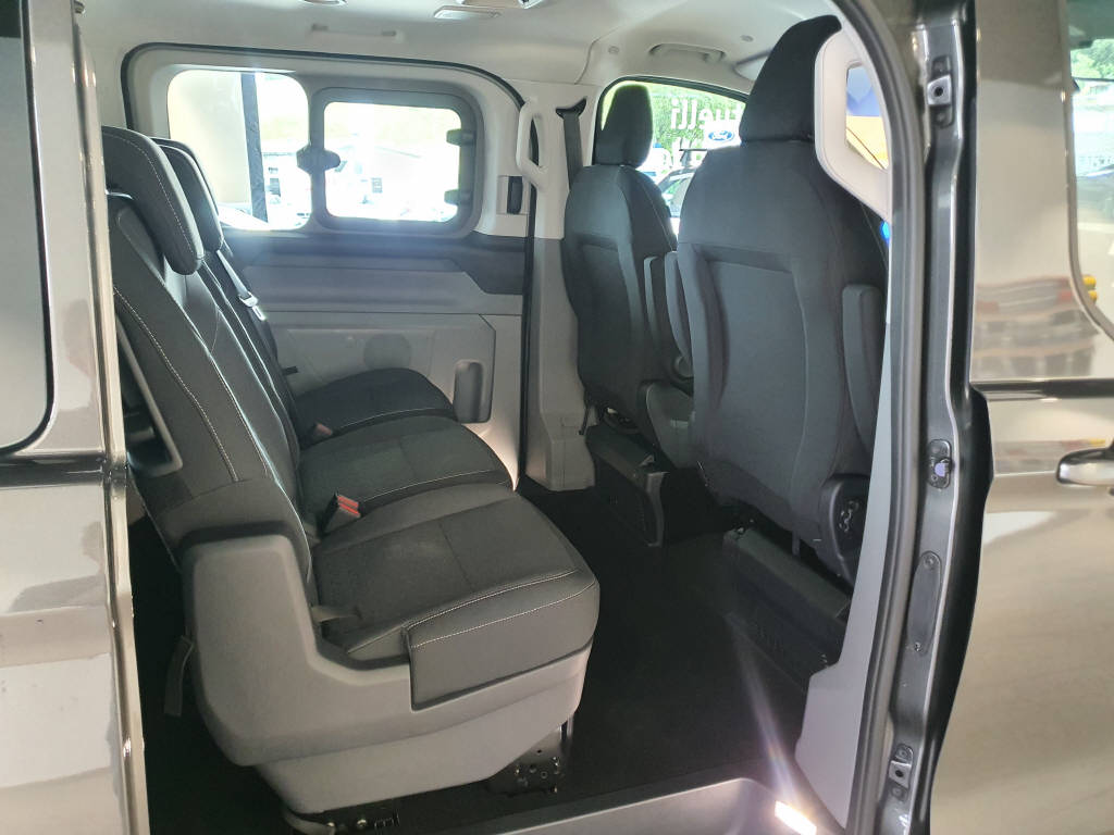 FORD Transit Custombi 320 L1 2.0 EcoBlue 170 Limited 4x4-image-9