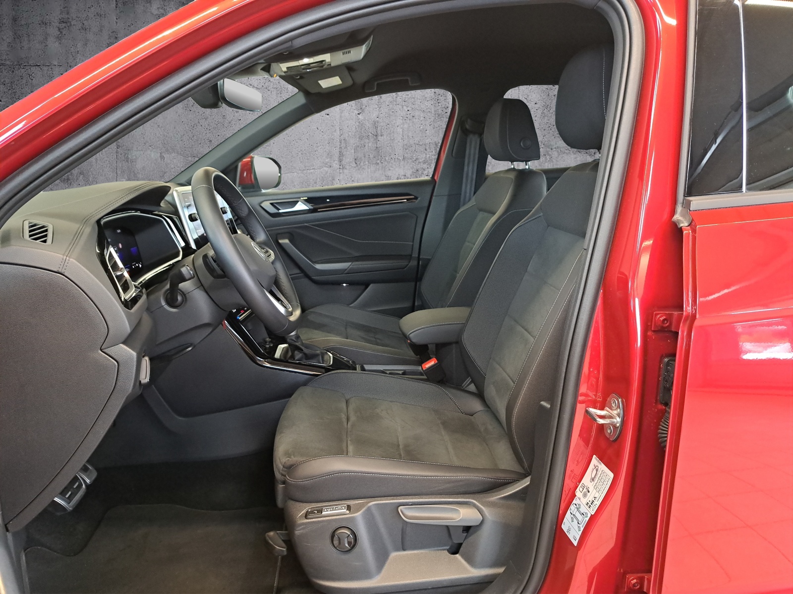 VW T-Roc 1.5 TSI R-Line DSG-image-9