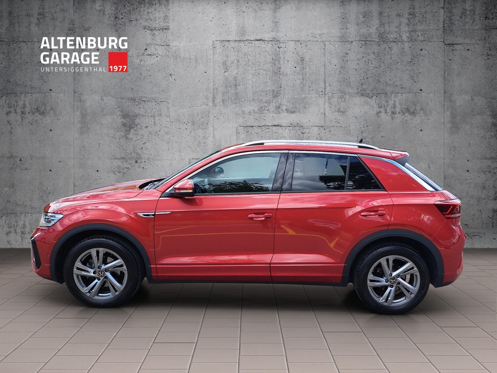 VW T-Roc 1.5 TSI R-Line DSG-showroom-element-1