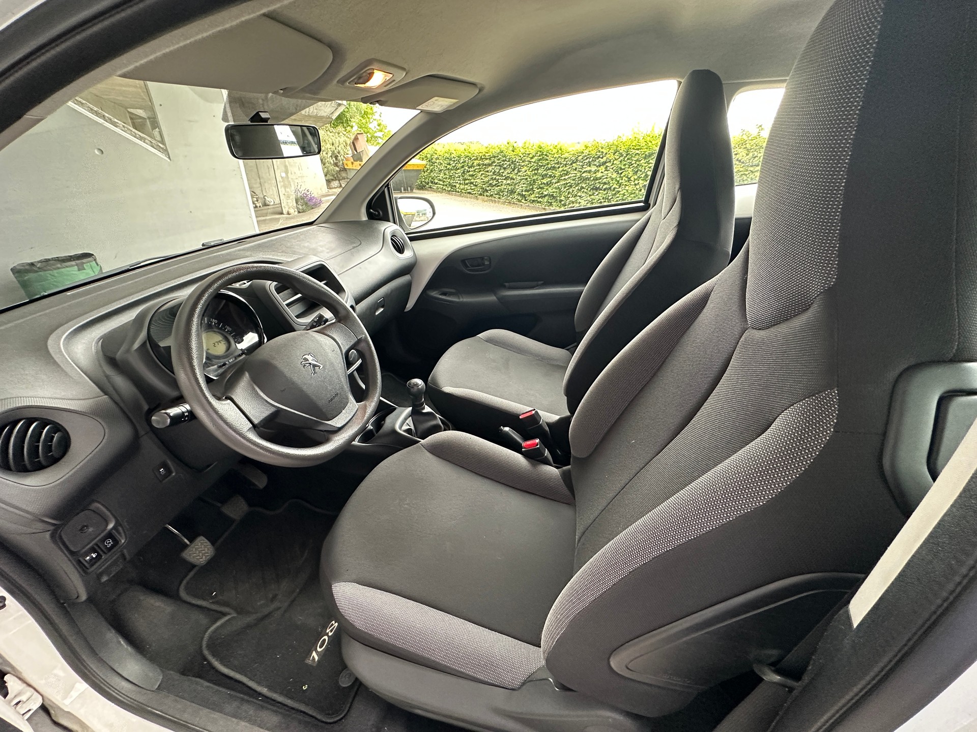 PEUGEOT 1.0 VTi Like S/S-image-8