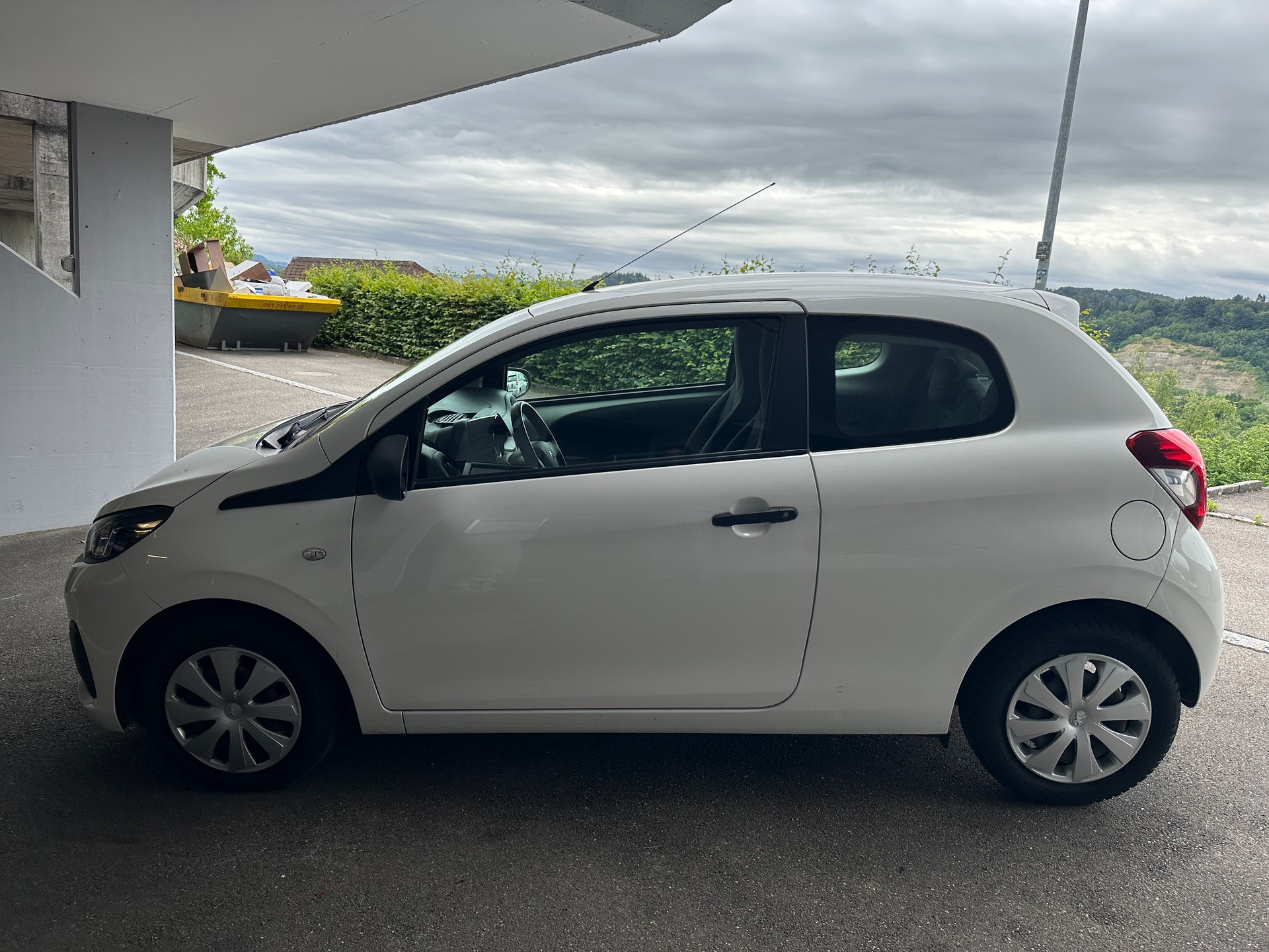 PEUGEOT 1.0 VTi Like S/S-image-2