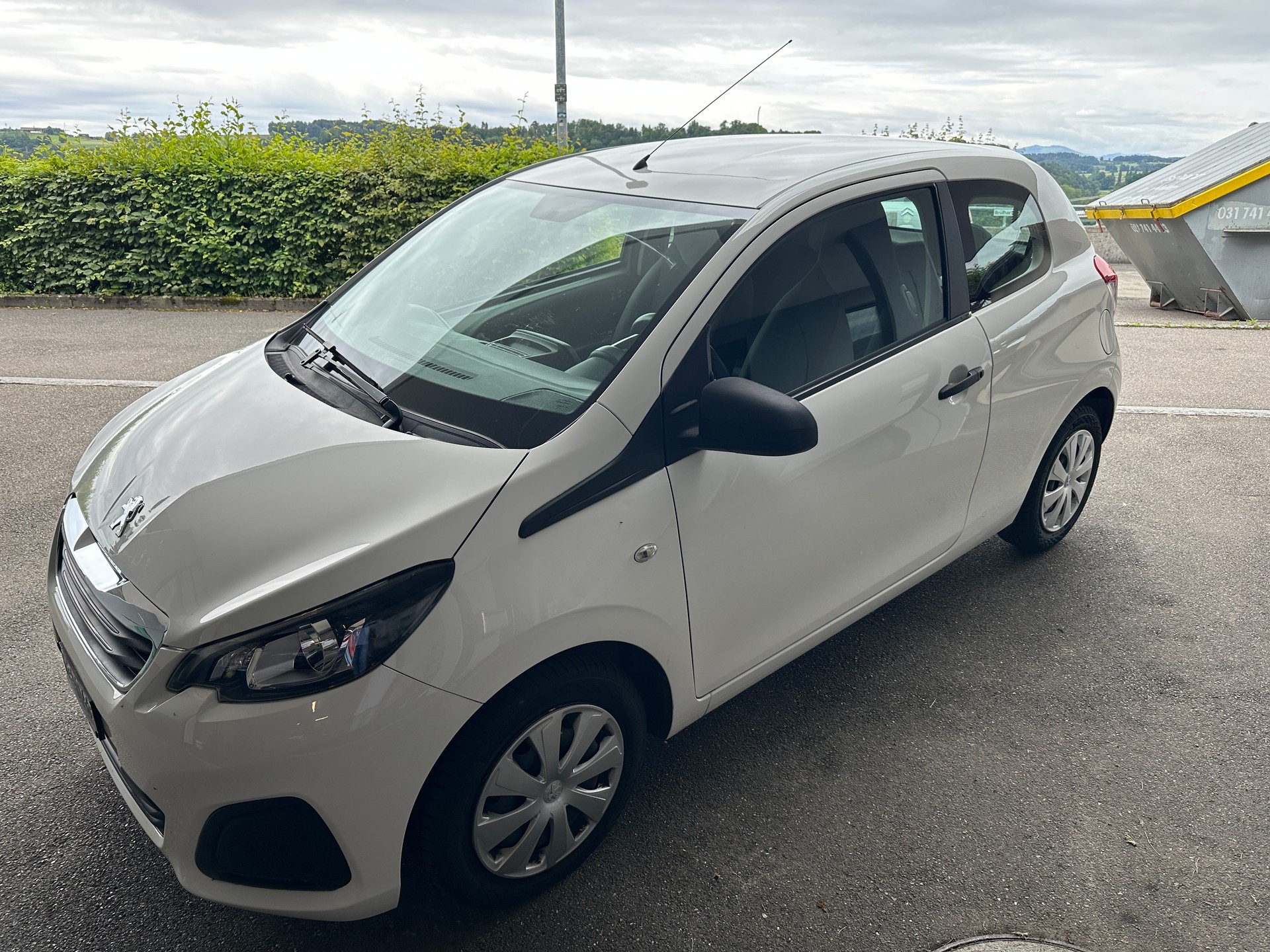 PEUGEOT 1.0 VTi Like S/S-image-1