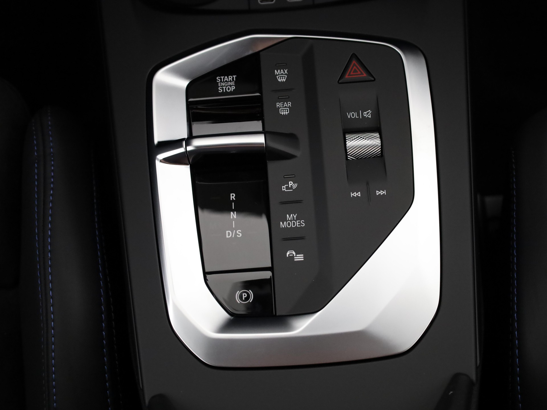 BMW M135i xDrive-image-18