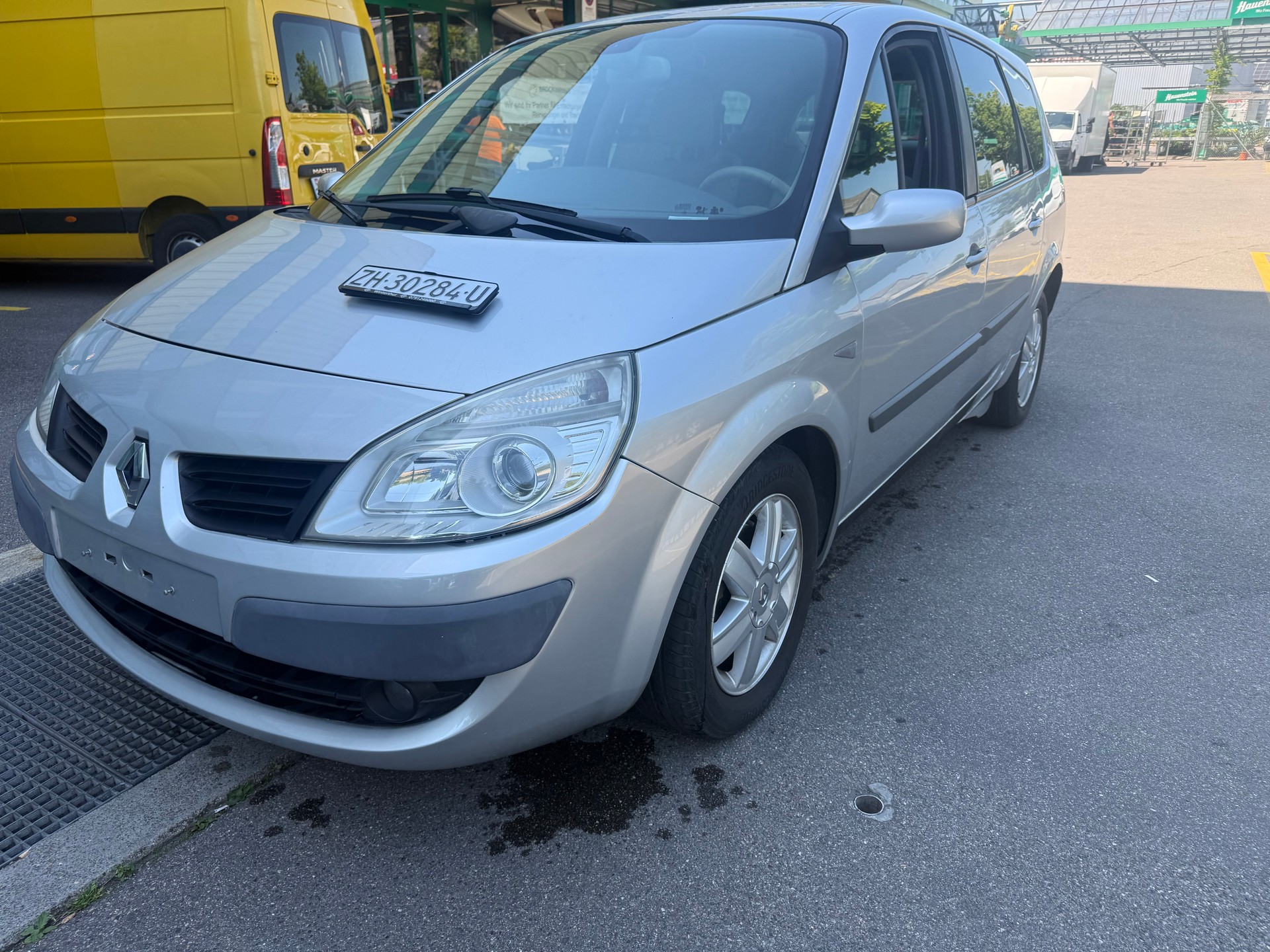 RENAULT Grand Scénic 2.0 16V Dynamique