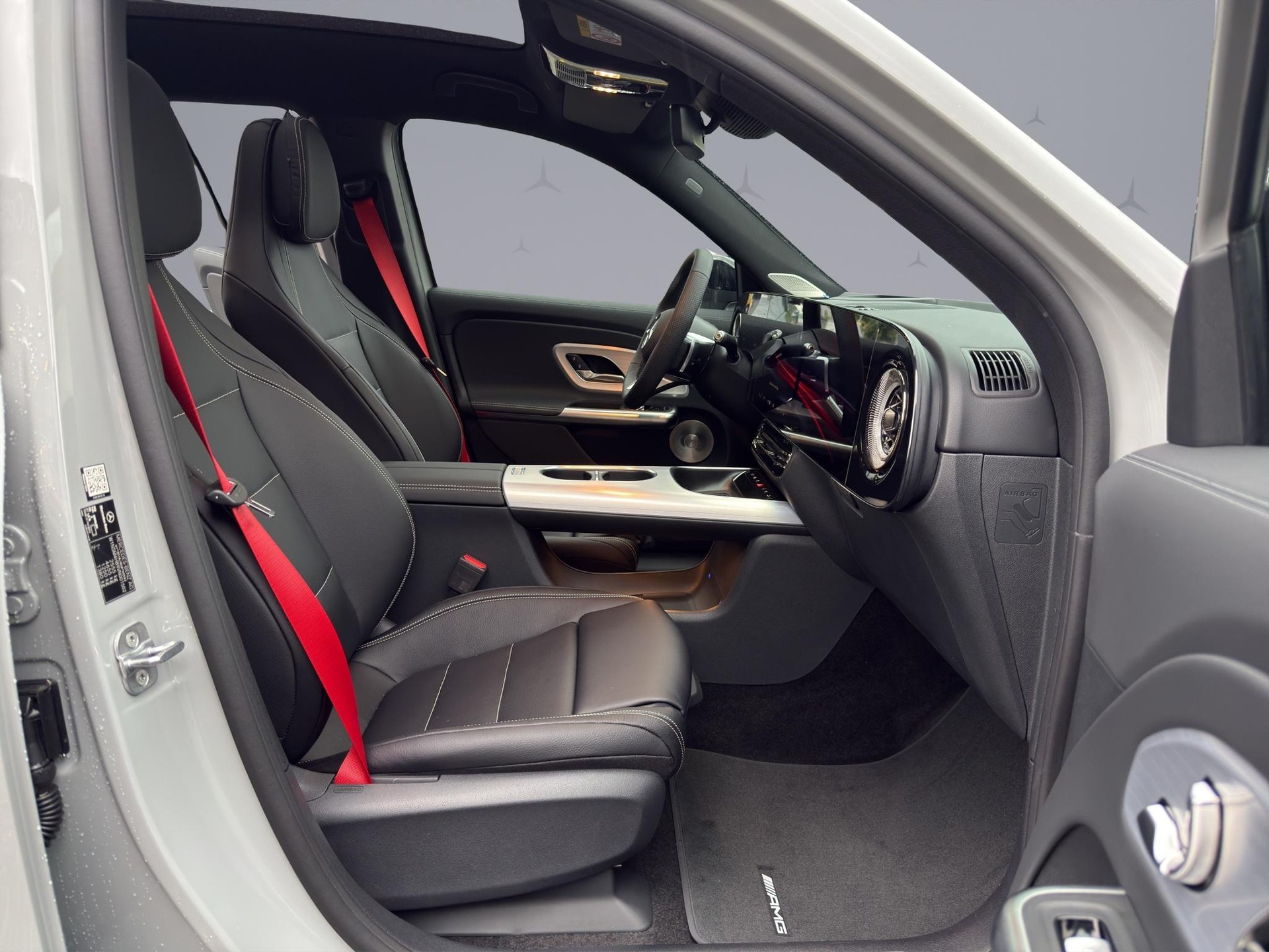 MERCEDES-BENZ GLB 220 4matic-image-15