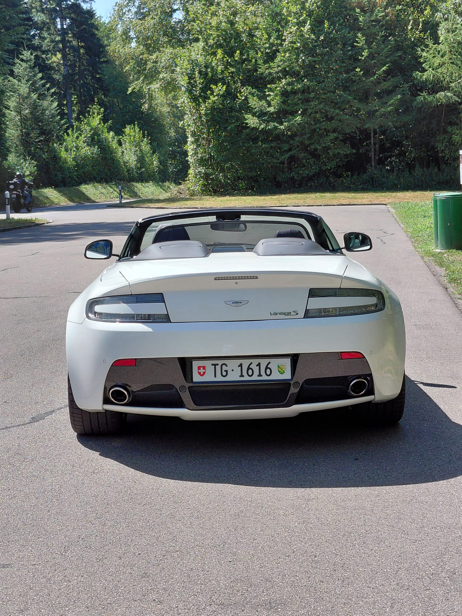 ASTON MARTIN Vantage S R Sportshift Roadster-image-5