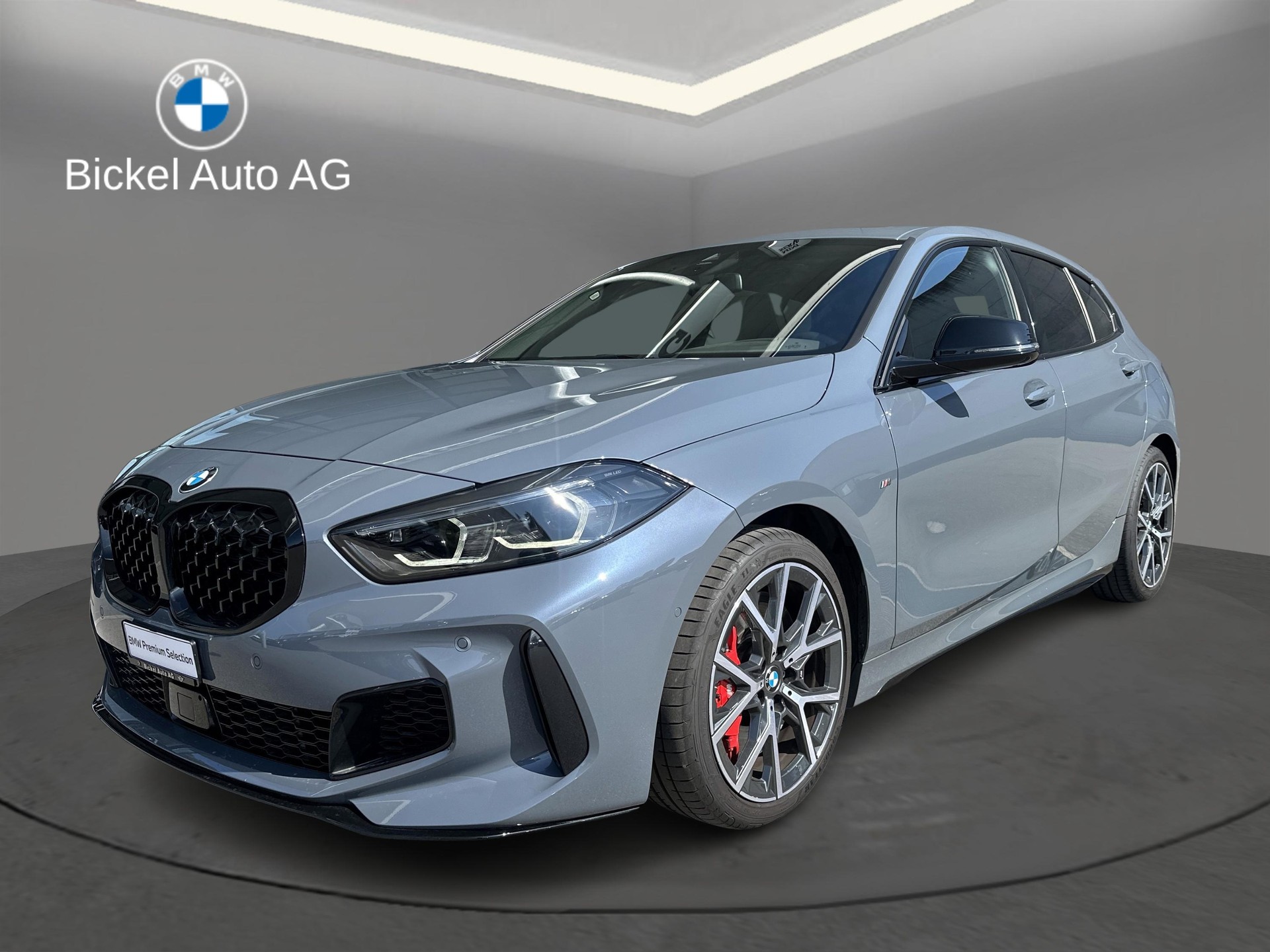 BMW M135i xDrive