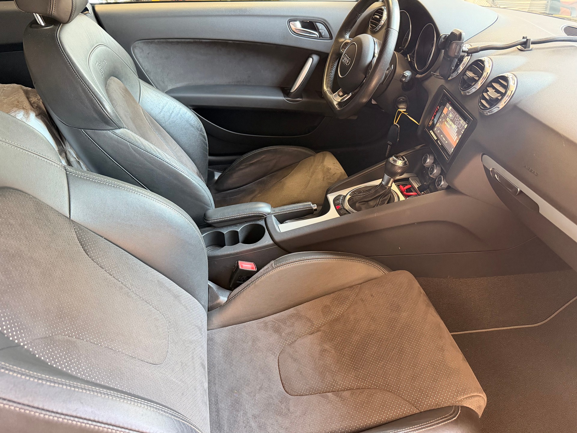 AUDI TT Coupé 2.0 TFSI quattro S-tronic / S-Line-image-7