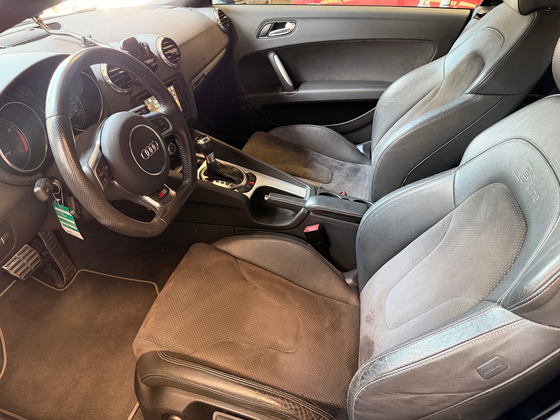 AUDI TT Coupé 2.0 TFSI quattro S-tronic / S-Line-image-6