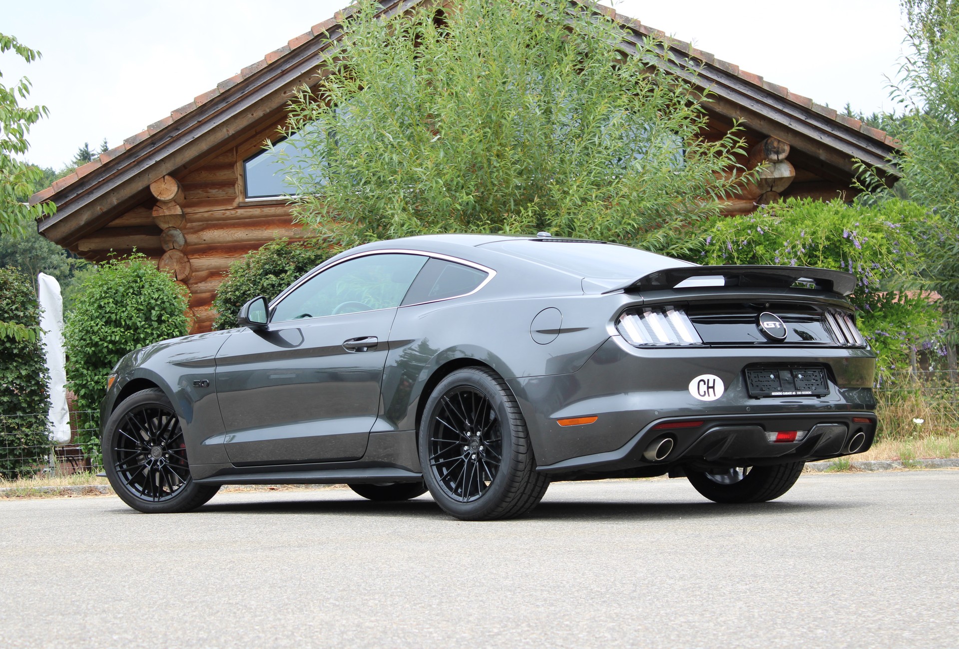 FORD Mustang Fastback 5.0 V8 GT-image-1