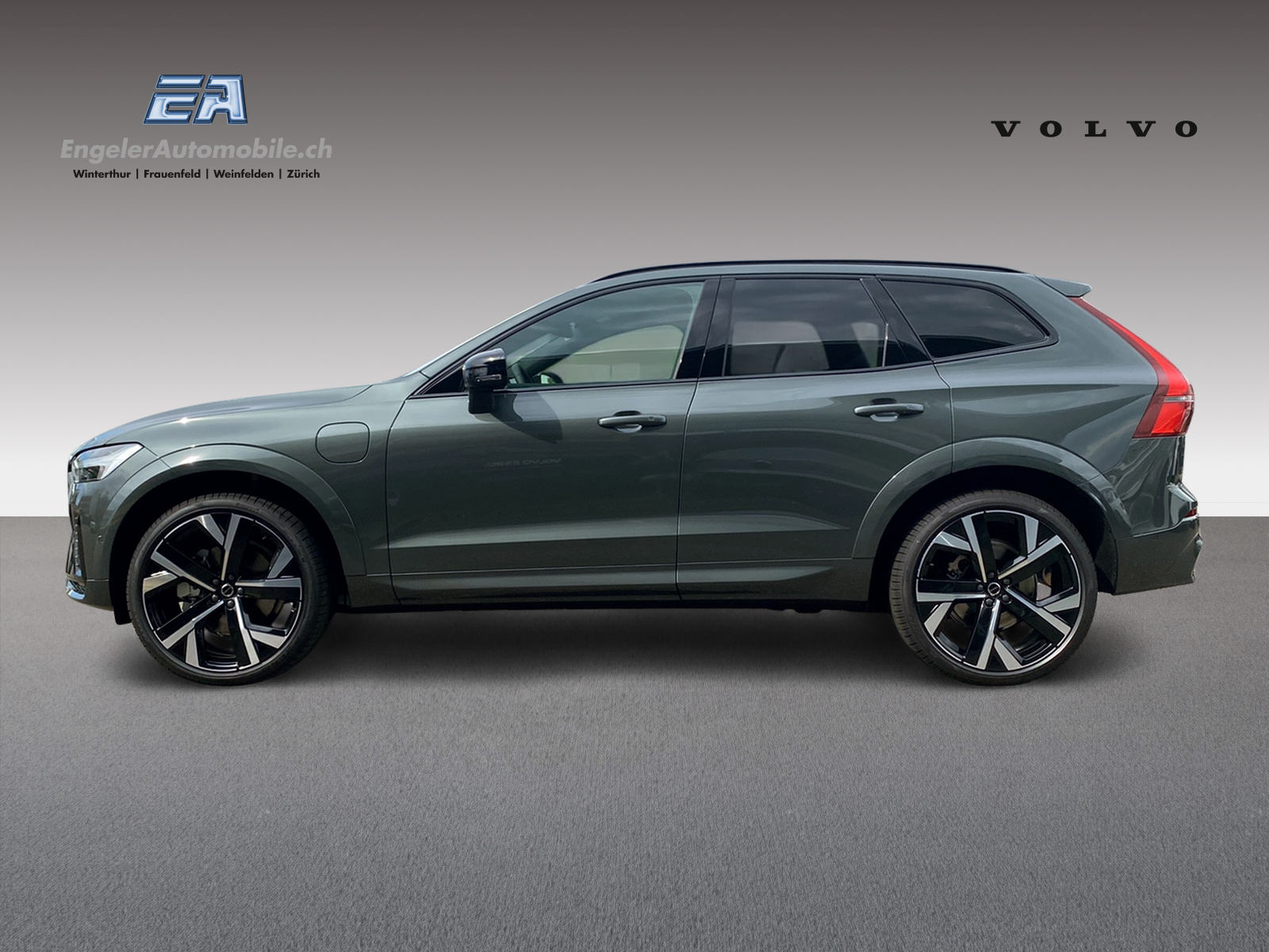 VOLVO XC60 2.0 T8 TE Ultra Dark eAWD-showroom-element-2