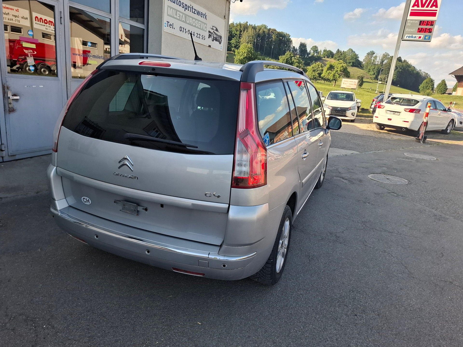 CITROEN Grand C4 Picasso 1.6i 16V Attraction