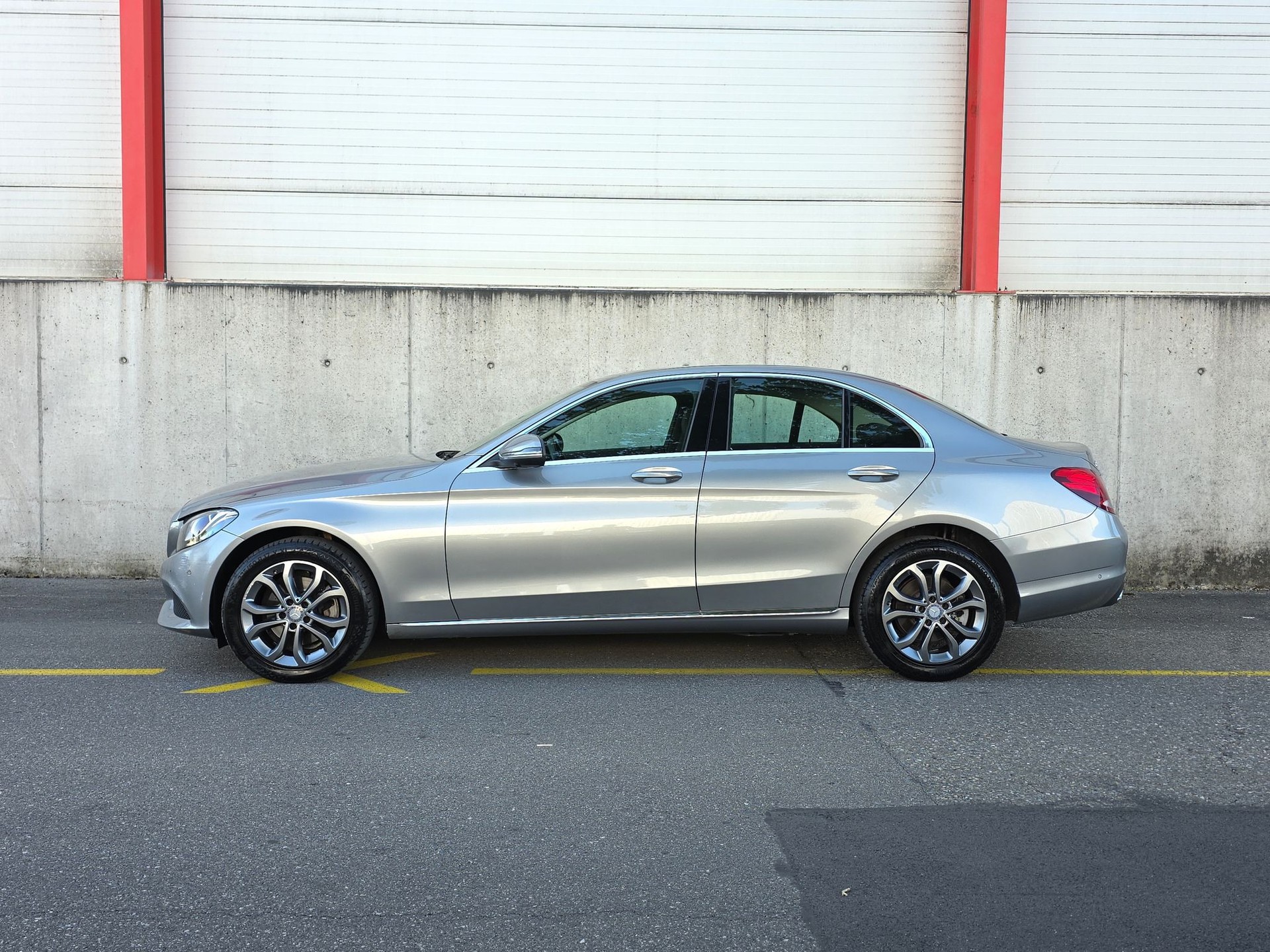 MERCEDES-BENZ C 220 d Avantgarde 4Matic 7G-Tronic-showroom-element-1