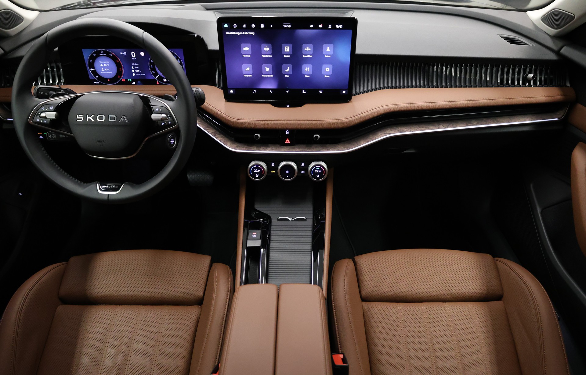 SKODA Superb Combi 2.0 TDI L & K 4x4 DSG-image-15