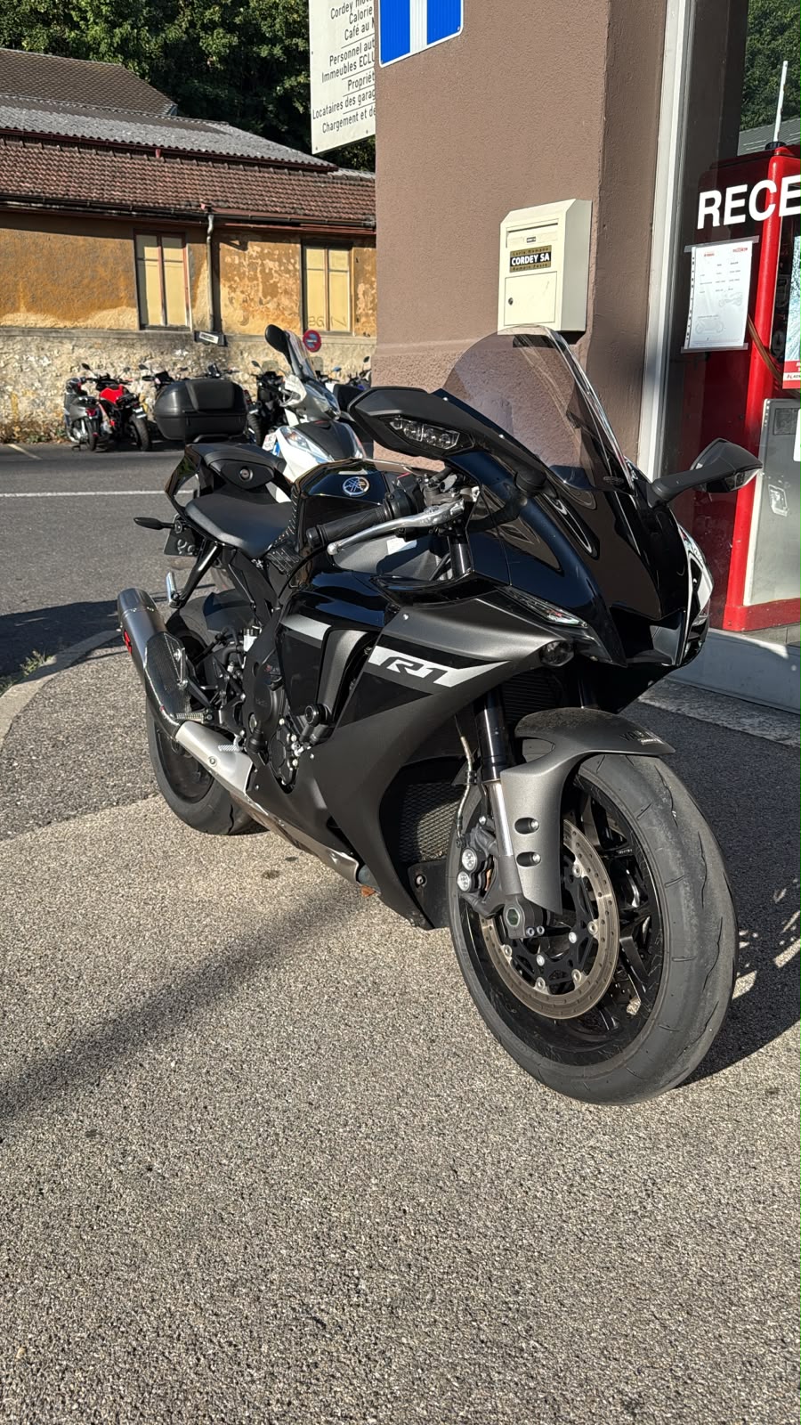 YAMAHA YZF-R1 ABS