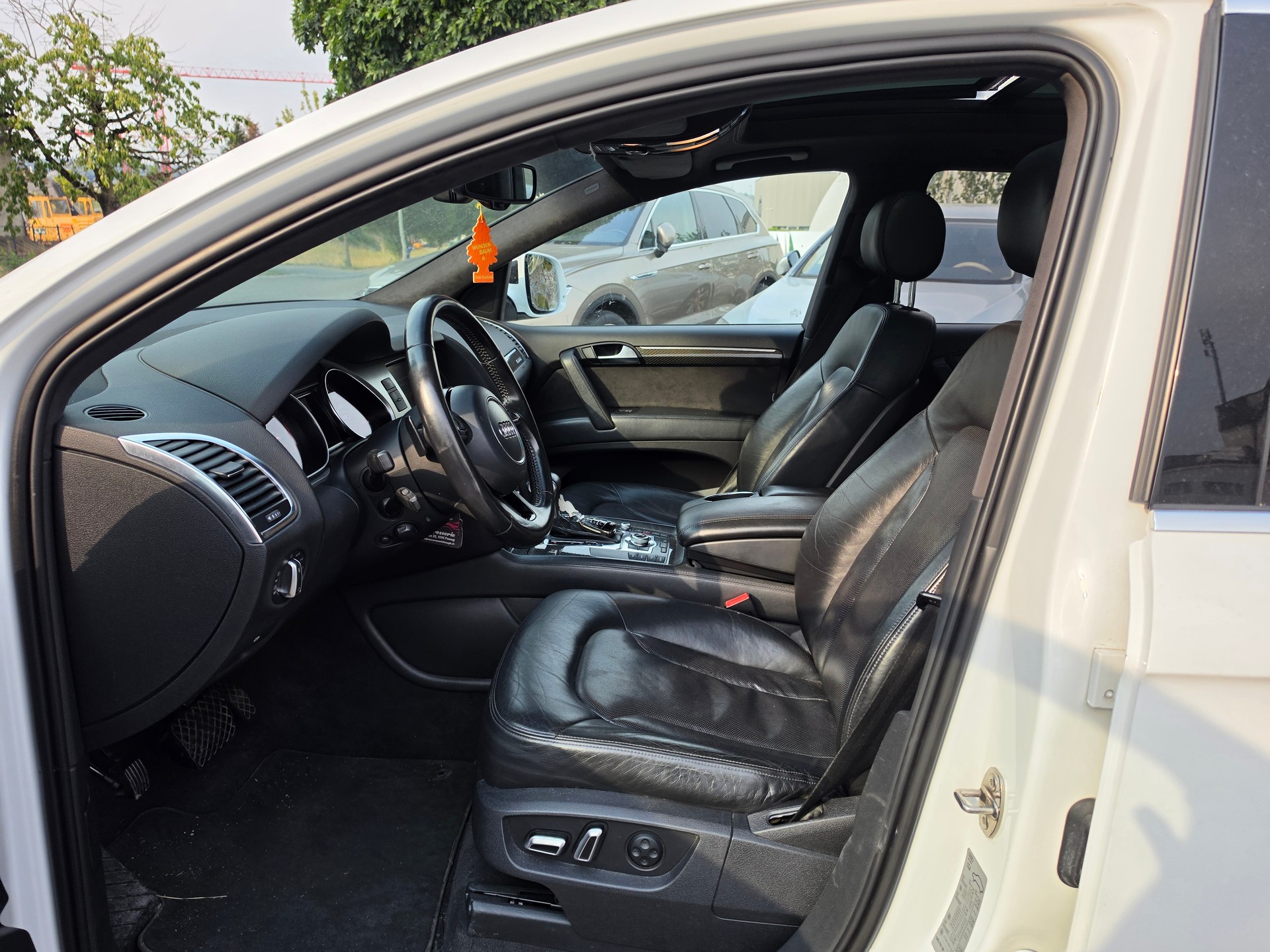 AUDI Q7 3.0 TDI addBlue quattro tiptronic-image-8
