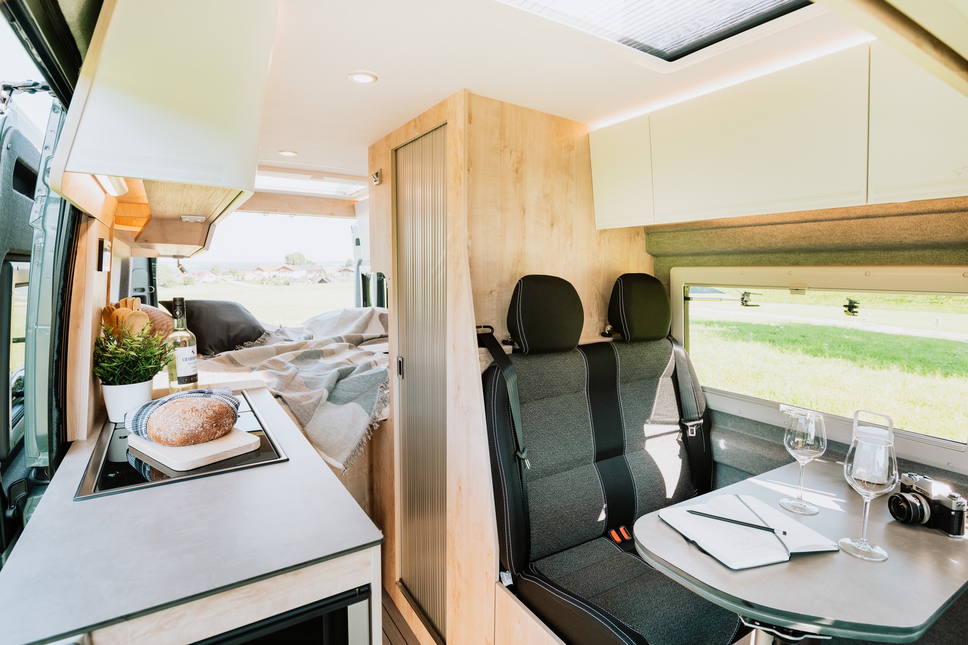 CLEVER VANS Spirit 600 Citroen 180PS AT8