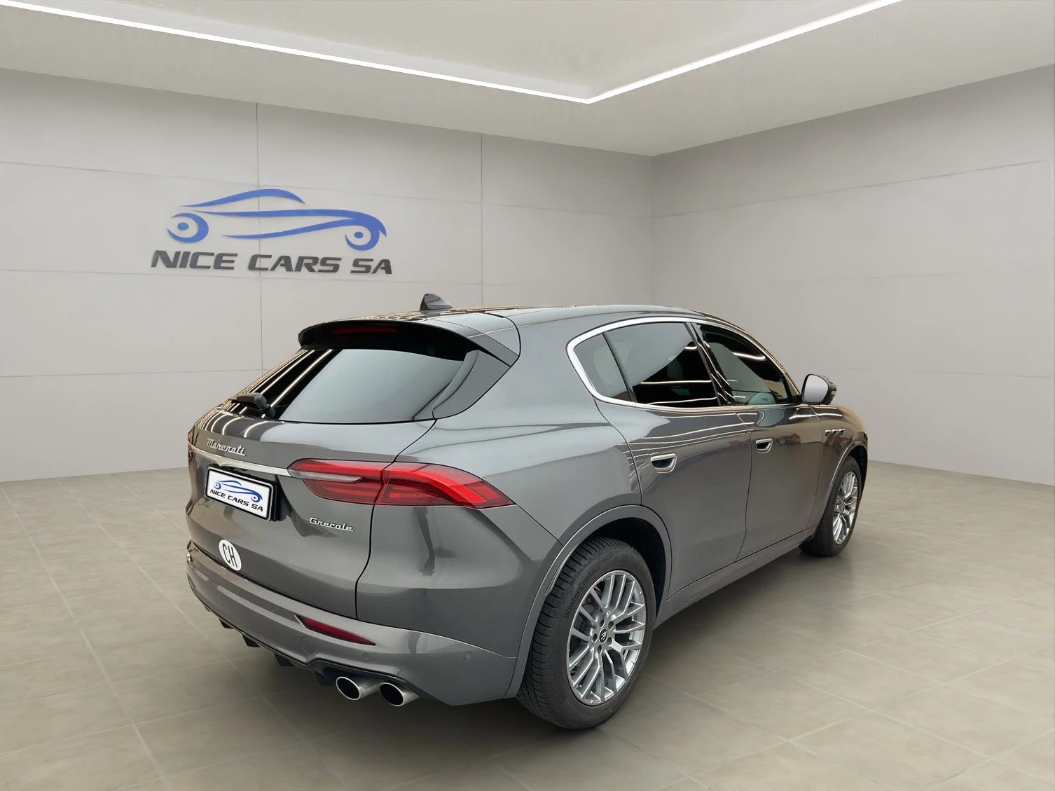 MASERATI Grecale 2.0 MHEV GT Hybrid Automatica-showroom-element-2