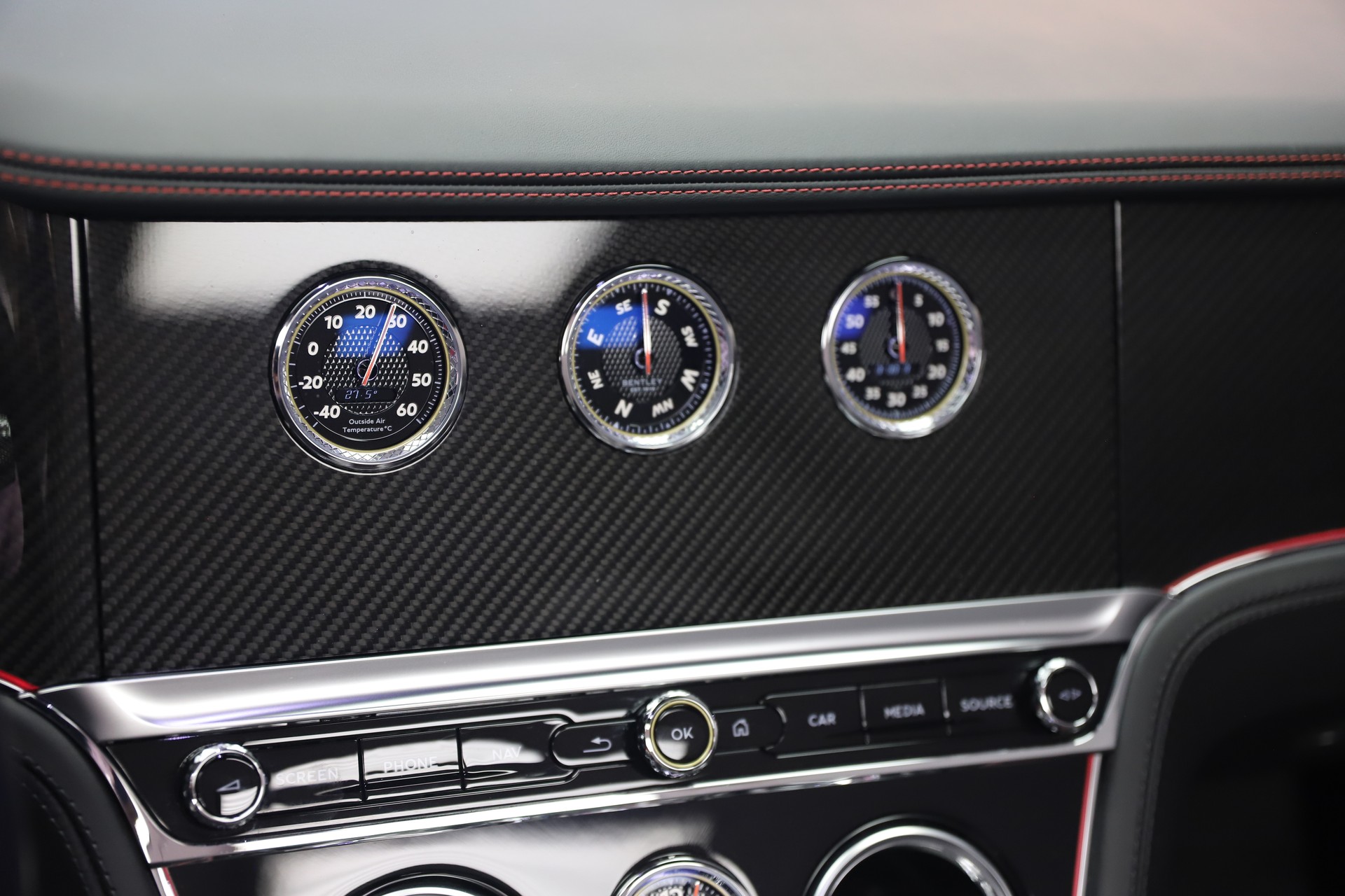 BENTLEY Continental GTC 4.0 V8-image-12