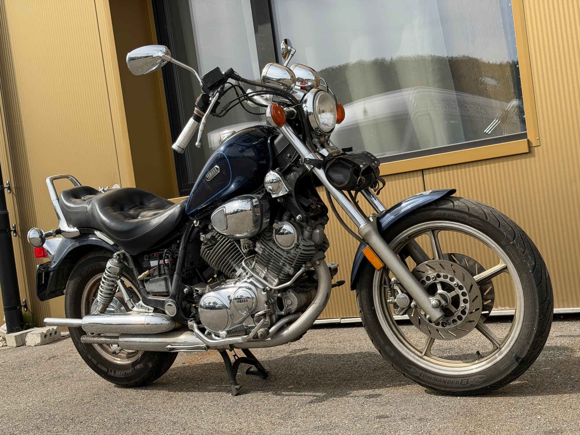 YAMAHA XV 750 Virago-image-2