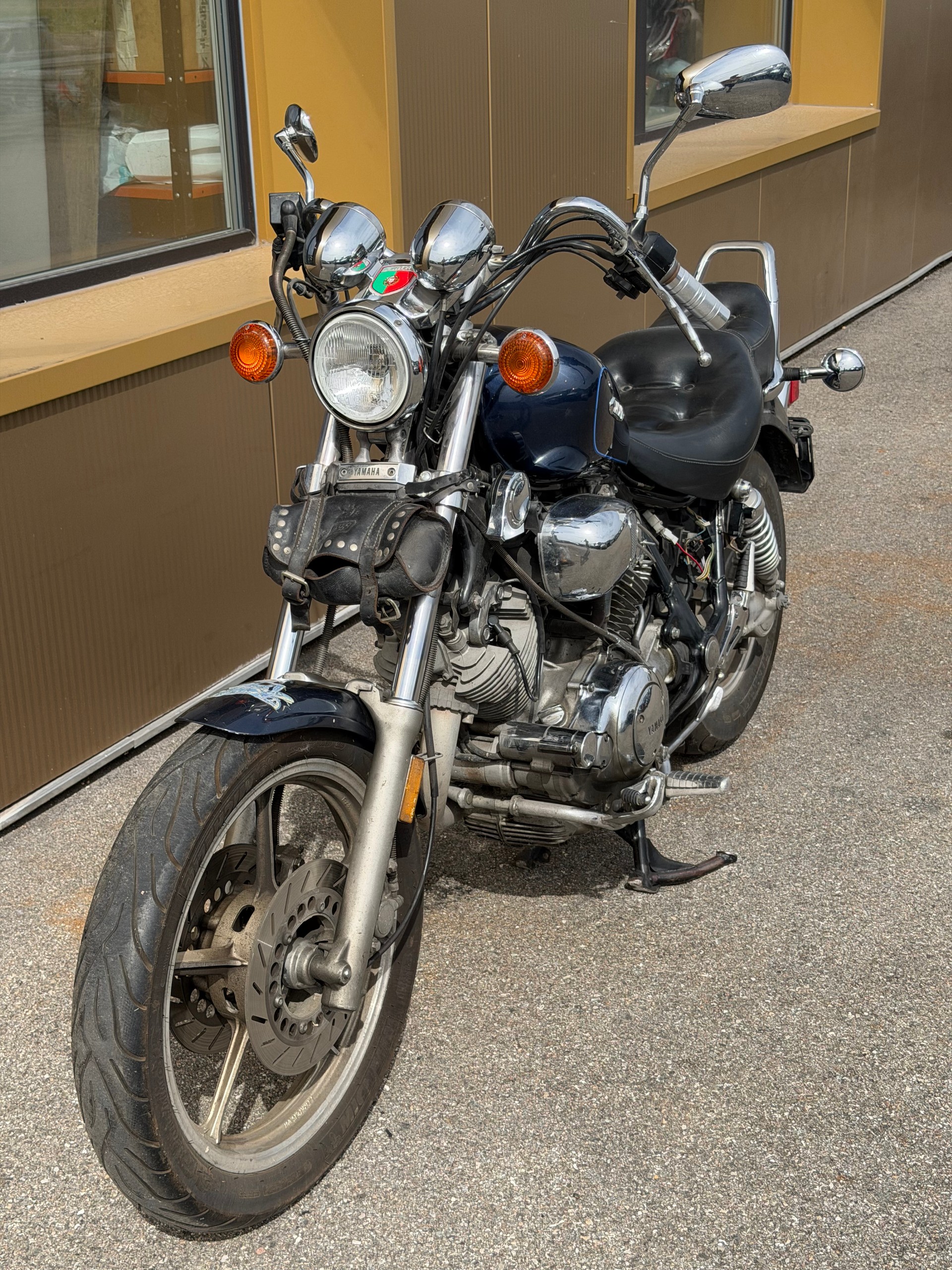 YAMAHA XV 750 Virago-image-7