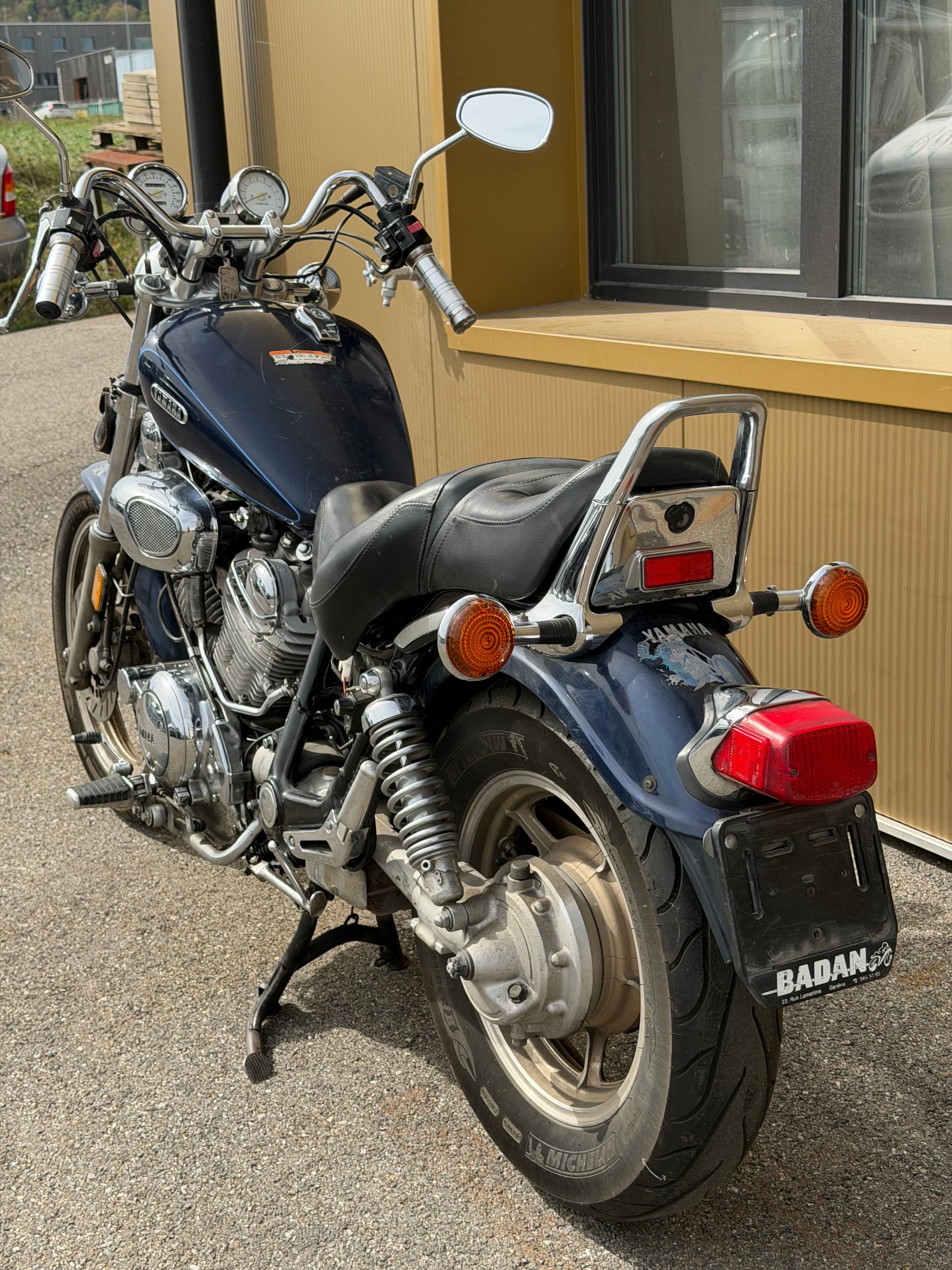 YAMAHA XV 750 Virago-image-12