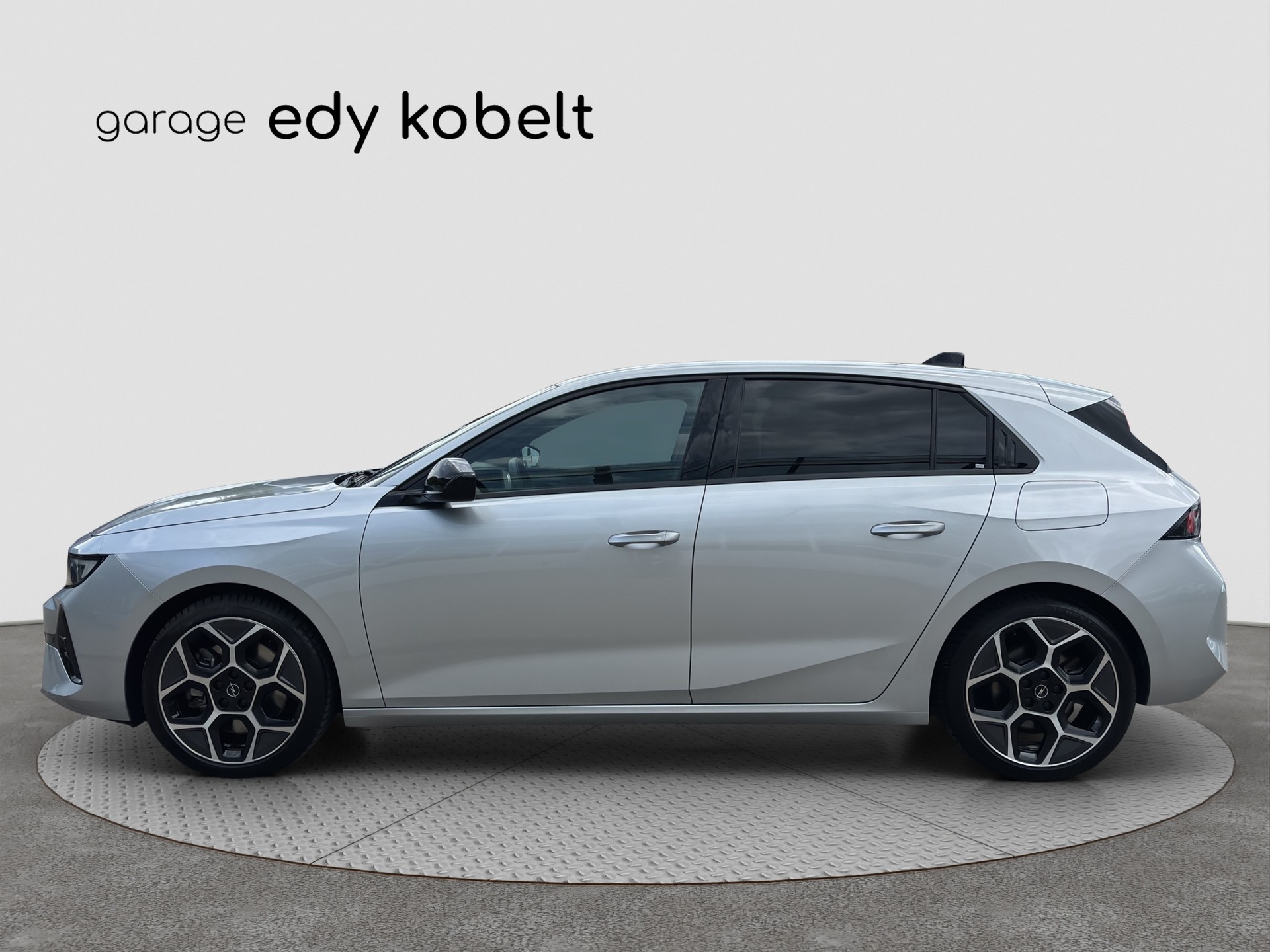 OPEL Astra 1.6 PHEV Turbo Swiss Plus A-showroom-element-1