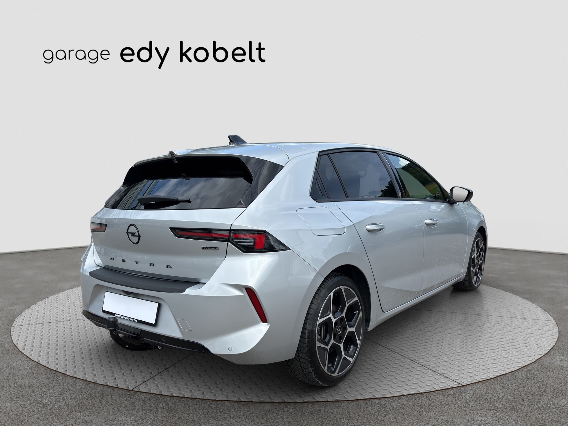 OPEL Astra 1.6 PHEV Turbo Swiss Plus A-image-17