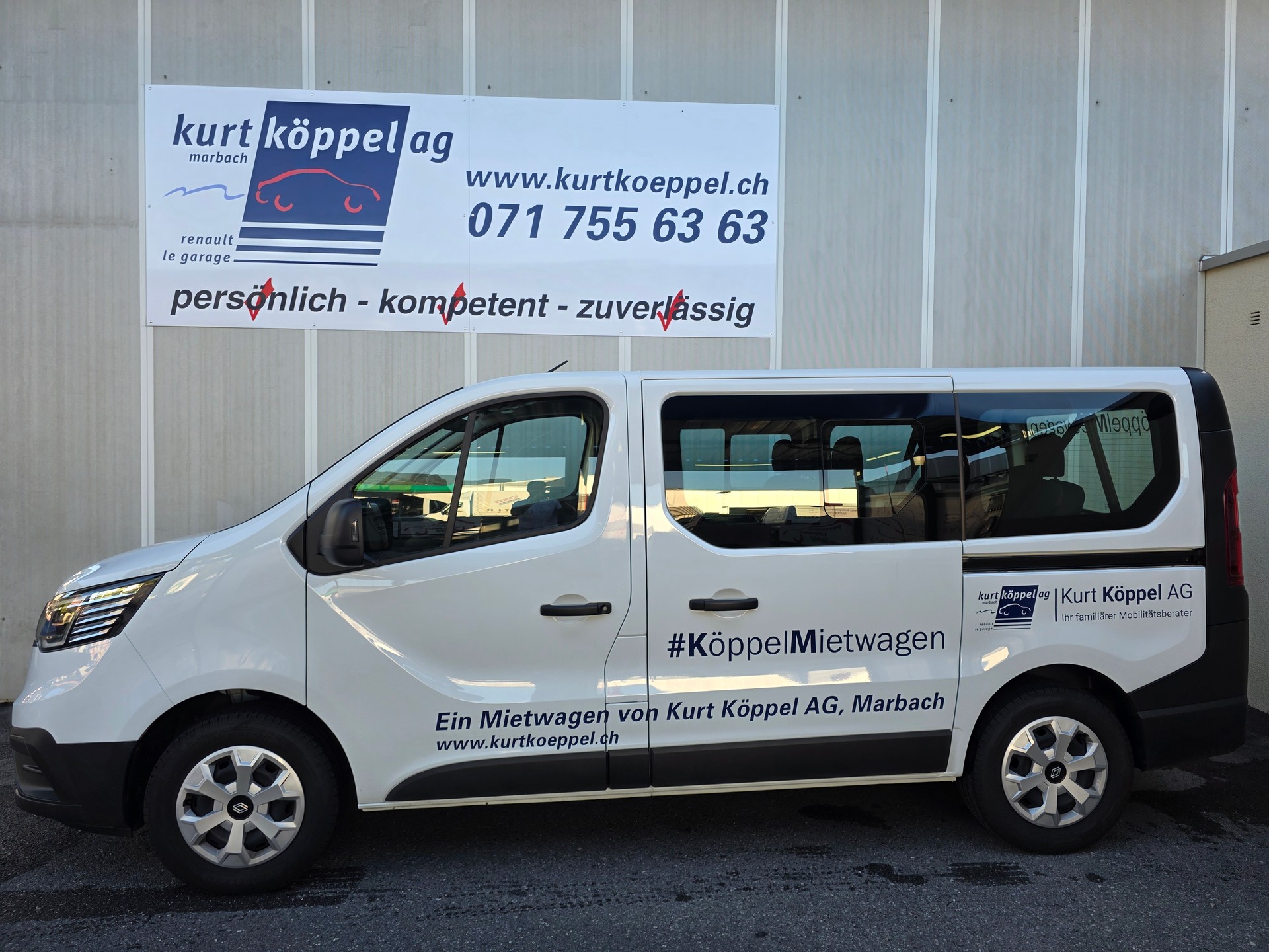 RENAULT Trafic Blue dCi 110 Passenger Equilibre