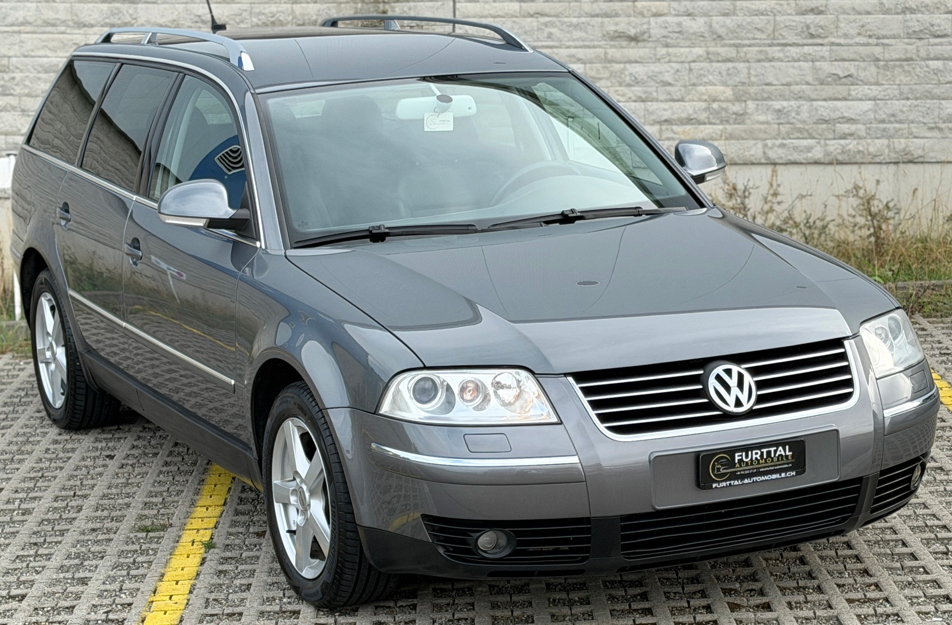 VW Passat Variant 1.9 TDI 4Motion Highline-showroom-element-2