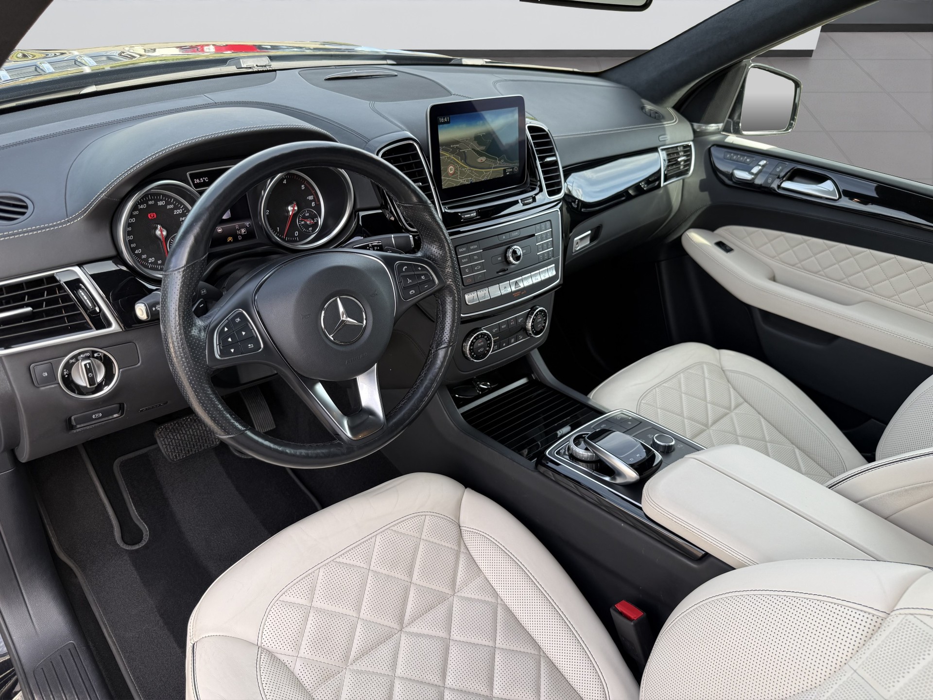 MERCEDES-BENZ GLE 350 d Executive 4Matic 9G-Tronic-image-8