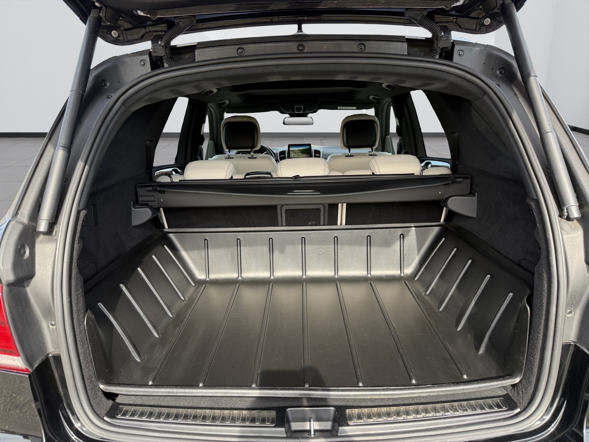 MERCEDES-BENZ GLE 350 d Executive 4Matic 9G-Tronic-image-14