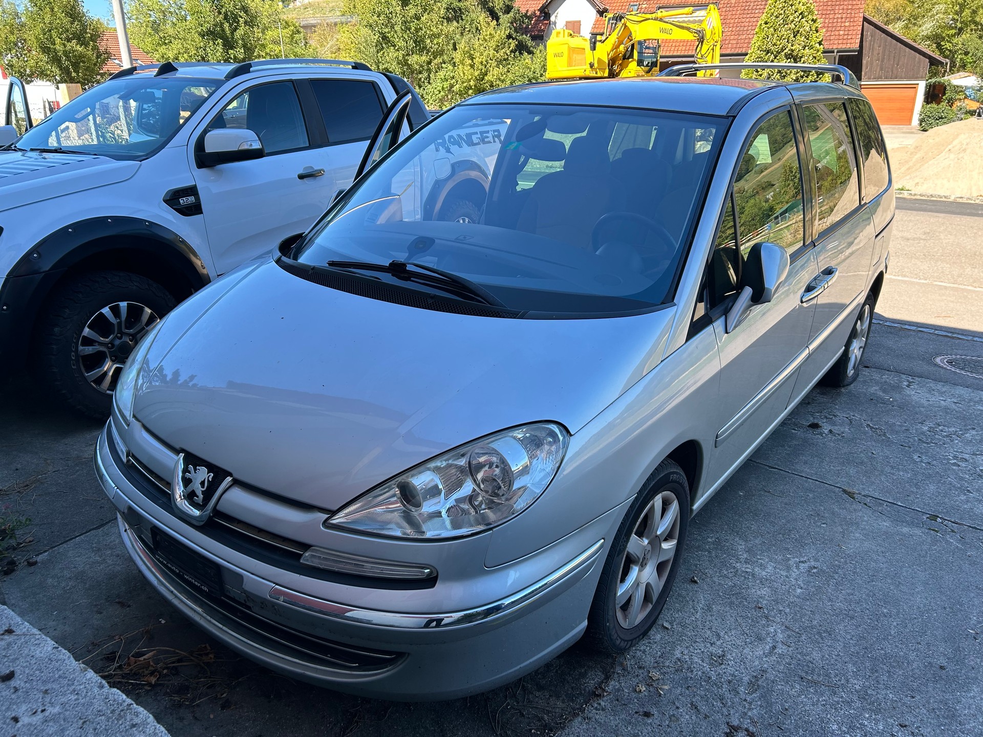 PEUGEOT 807 2.0 16V HDi Active