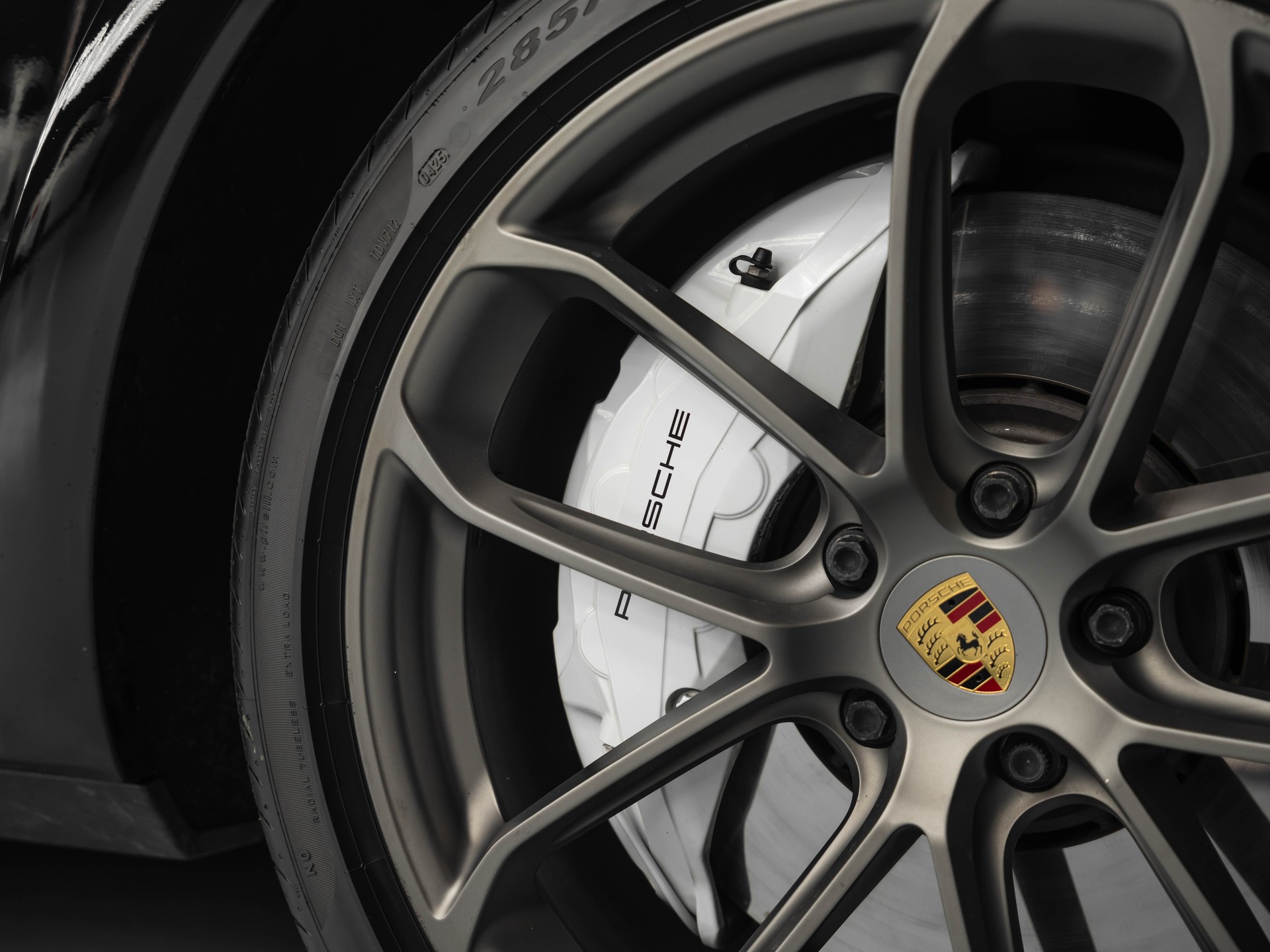PORSCHE Cayenne Turbo Coupé-image-12