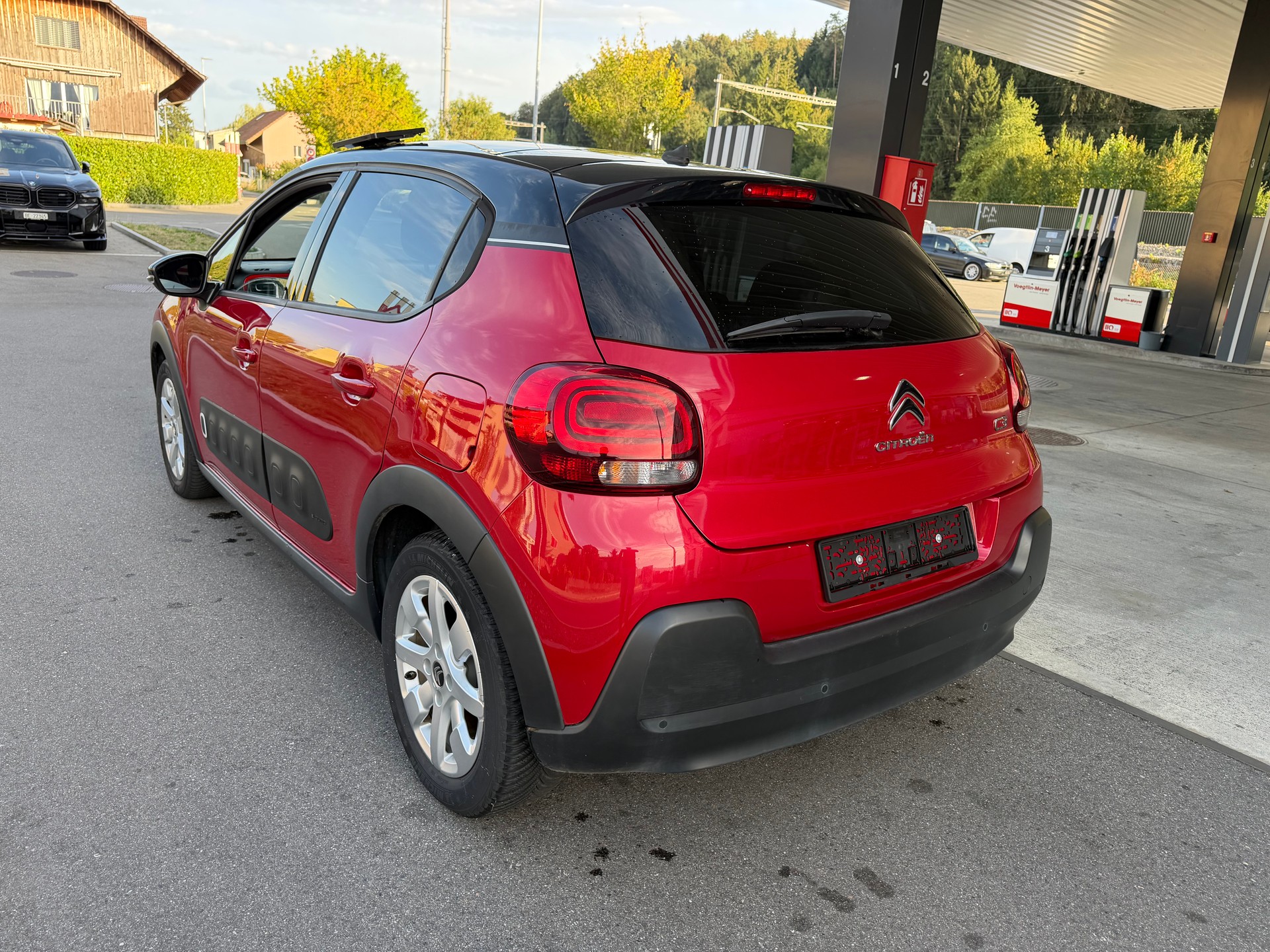 CITROEN C3 1.2i PureTech Shine EAT Automat -frisch ab Mfk-showroom-element-2