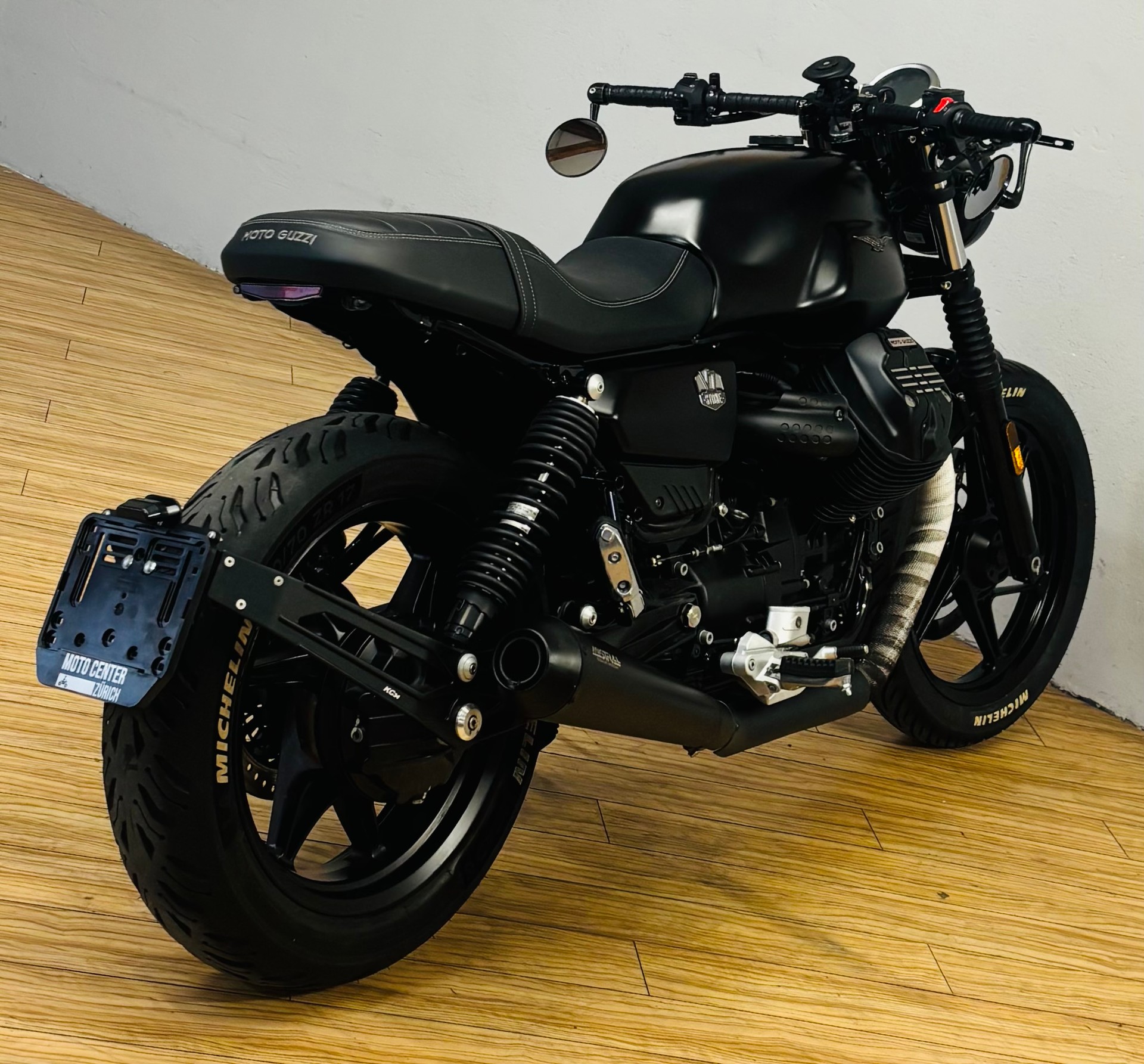 MOTO GUZZI V7 IV 850 Stone-image-2