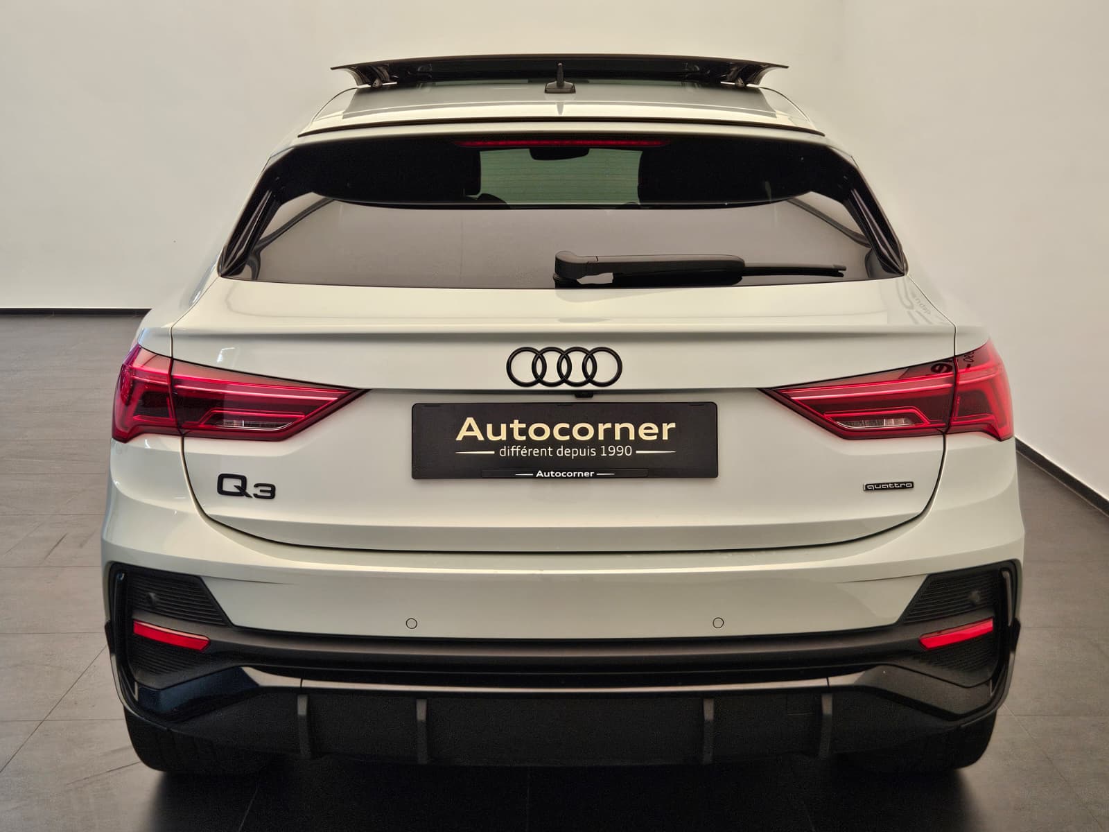 AUDI Q3 Sportback 40 TDI S line Attraction quattro S-tronic-image-7