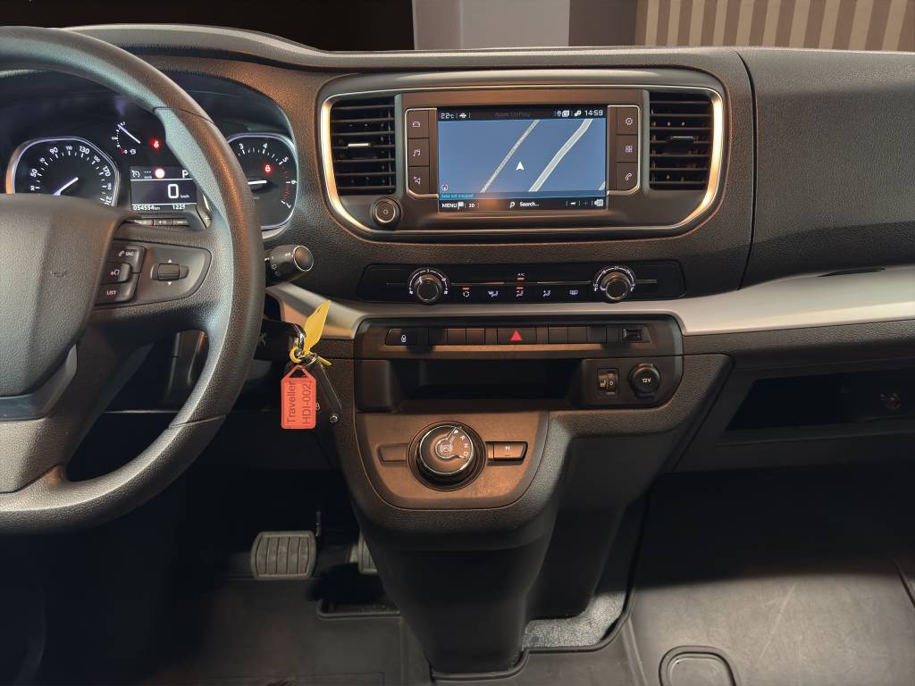 PEUGEOT Traveller 2.0 BlueHDi Business Standard EAT8-image-11