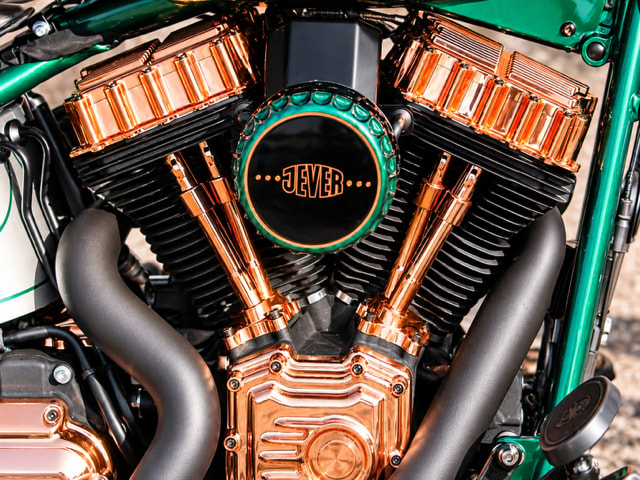 HARLEY-DAVIDSON Blackline Jever Bike-image-3