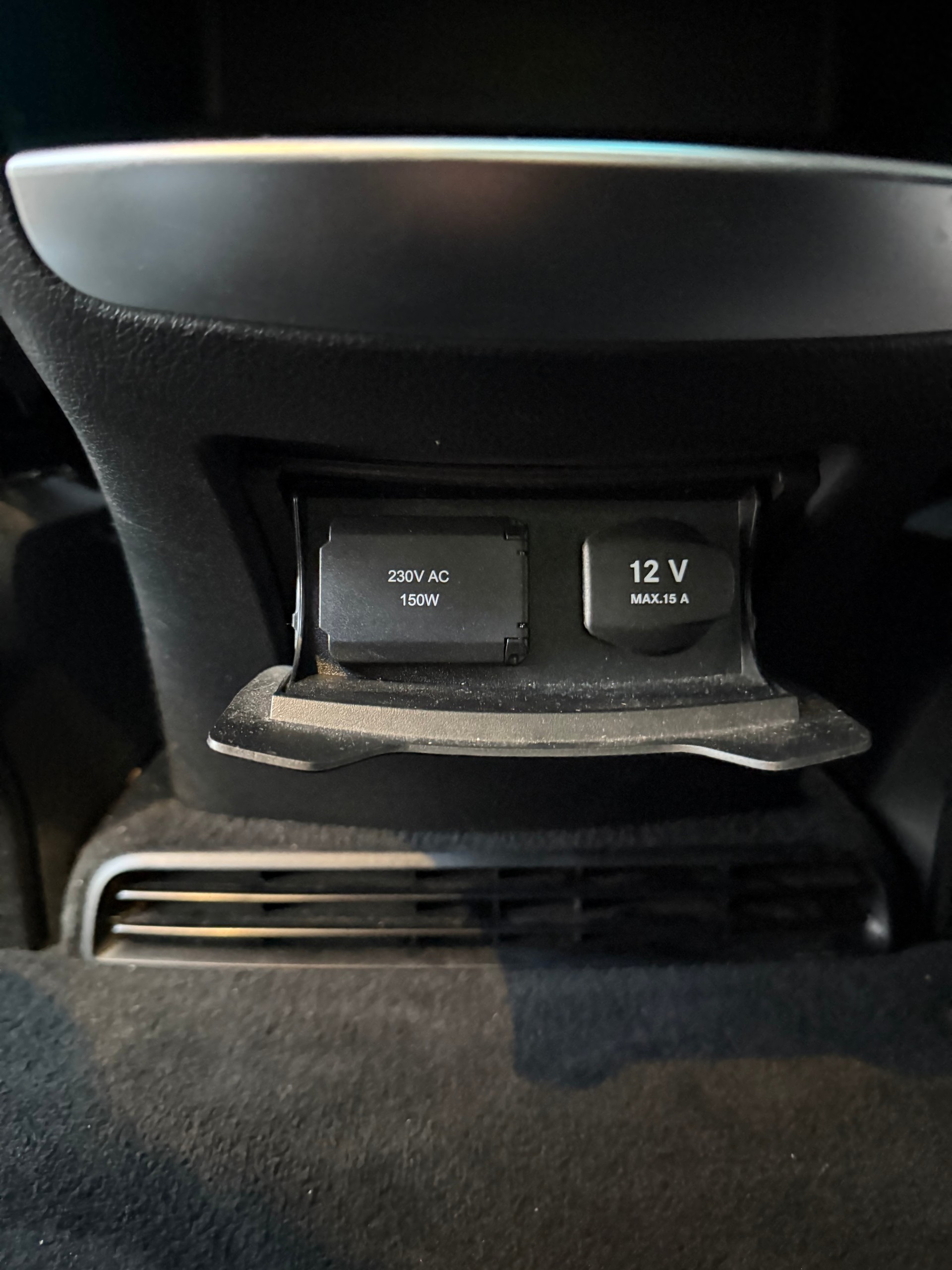 MERCEDES-BENZ V 250 d Exclusive lang 4Matic 7G-Tronic-image-12