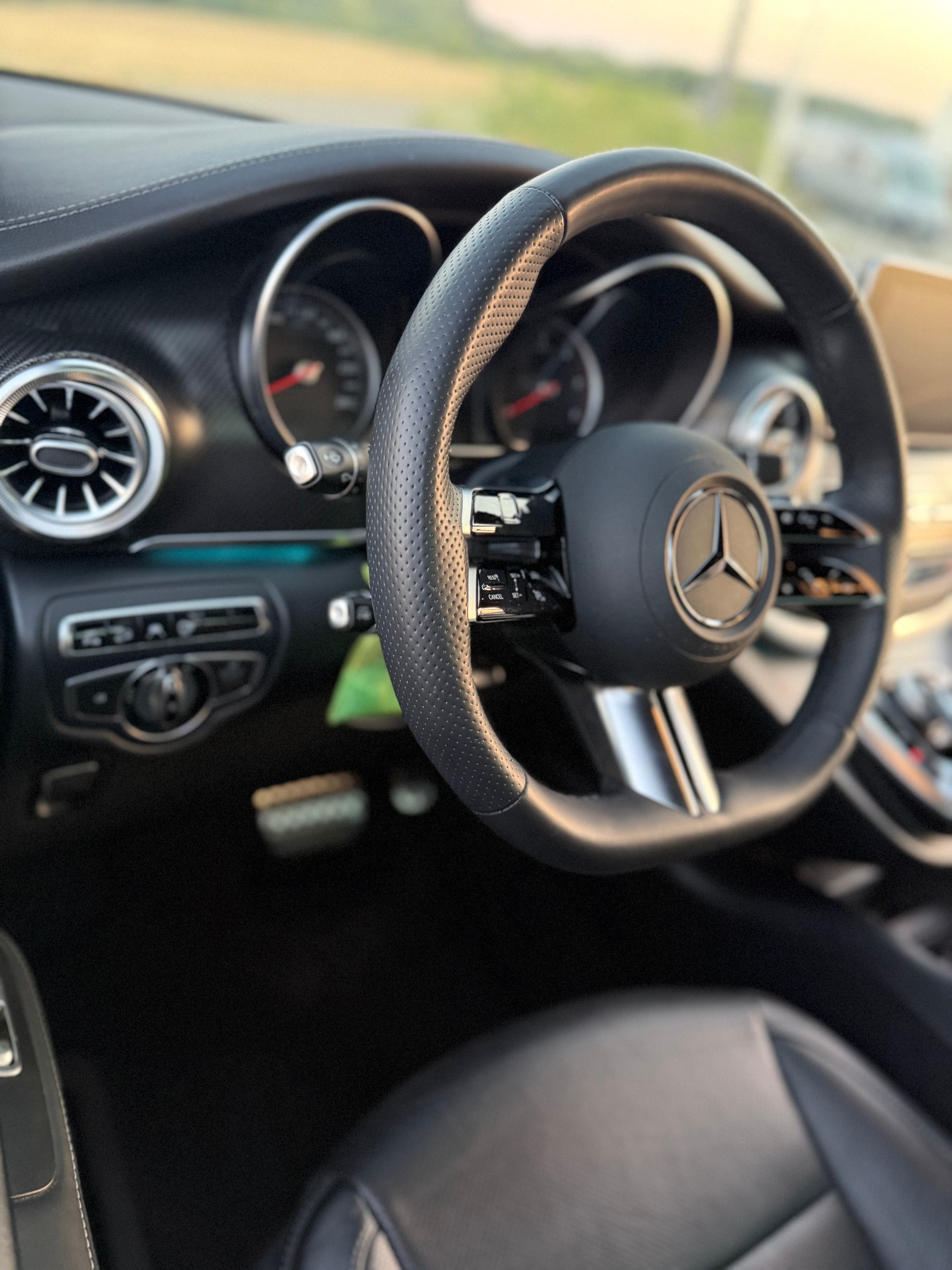 MERCEDES-BENZ V 250 d Exclusive lang 4Matic 7G-Tronic-image-6