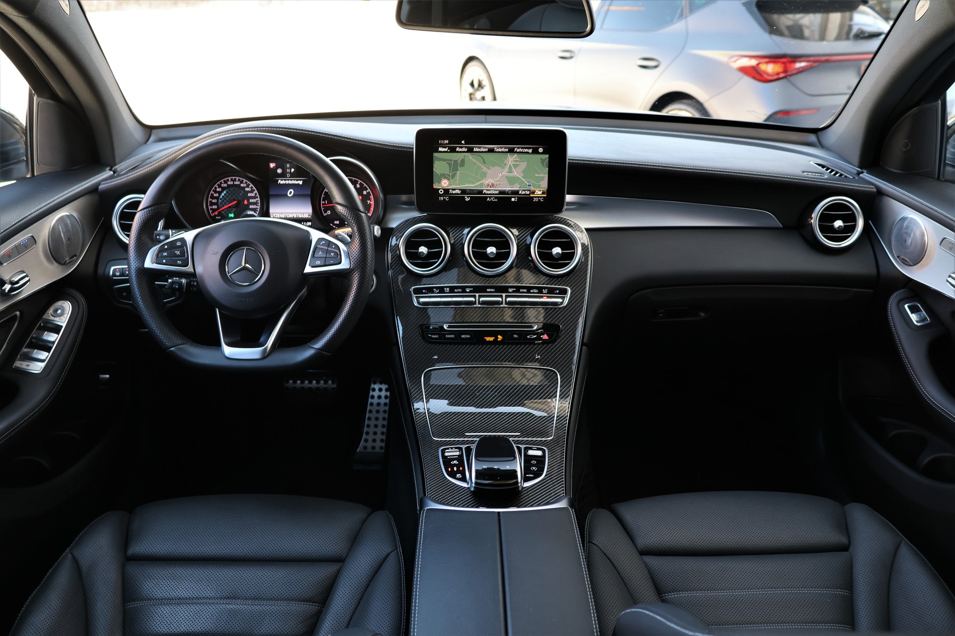 MERCEDES-BENZ GLC Coupé 43 AMG 4Matic 9G-Tronic (CH)-image-17