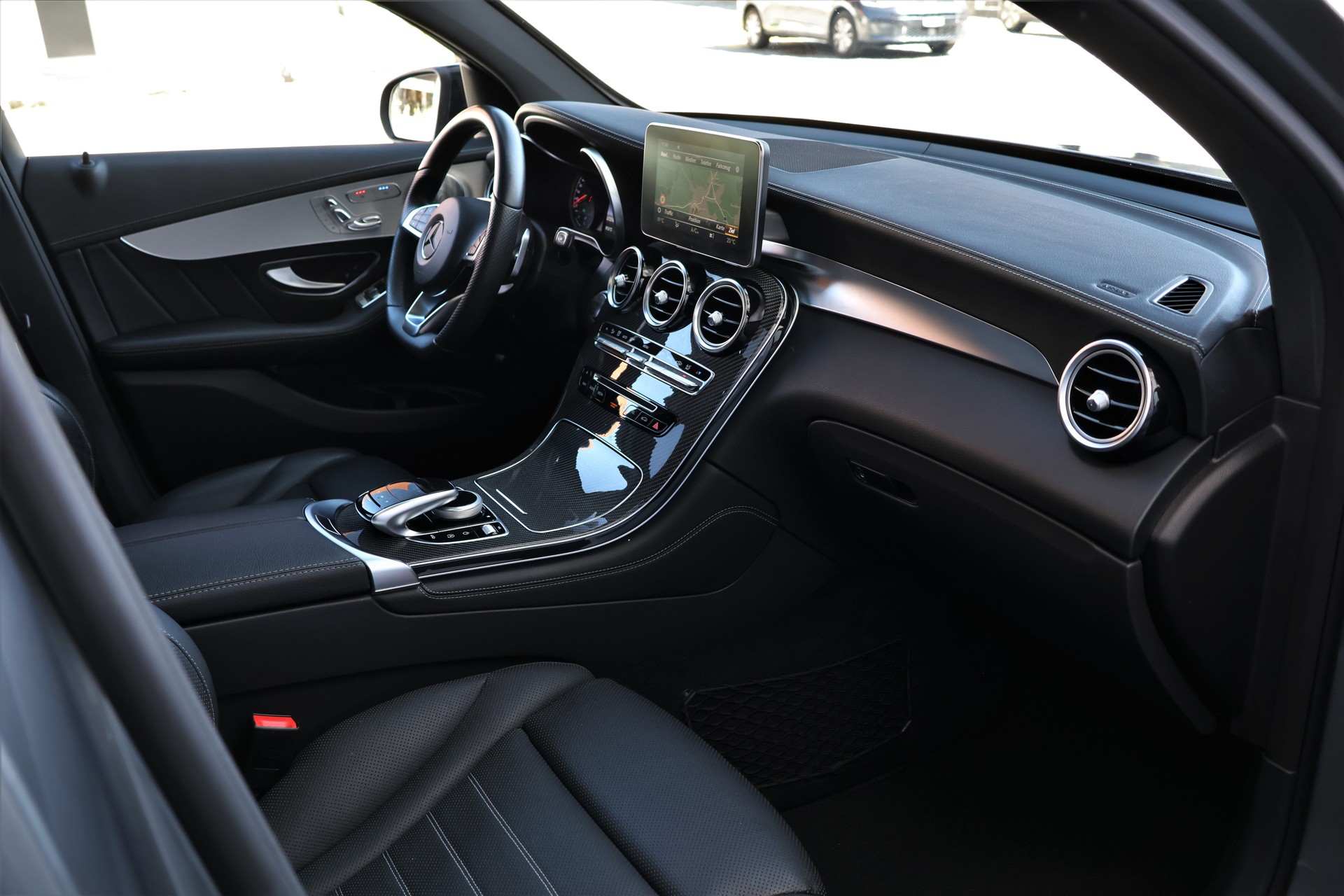 MERCEDES-BENZ GLC Coupé 43 AMG 4Matic 9G-Tronic (CH)-image-18