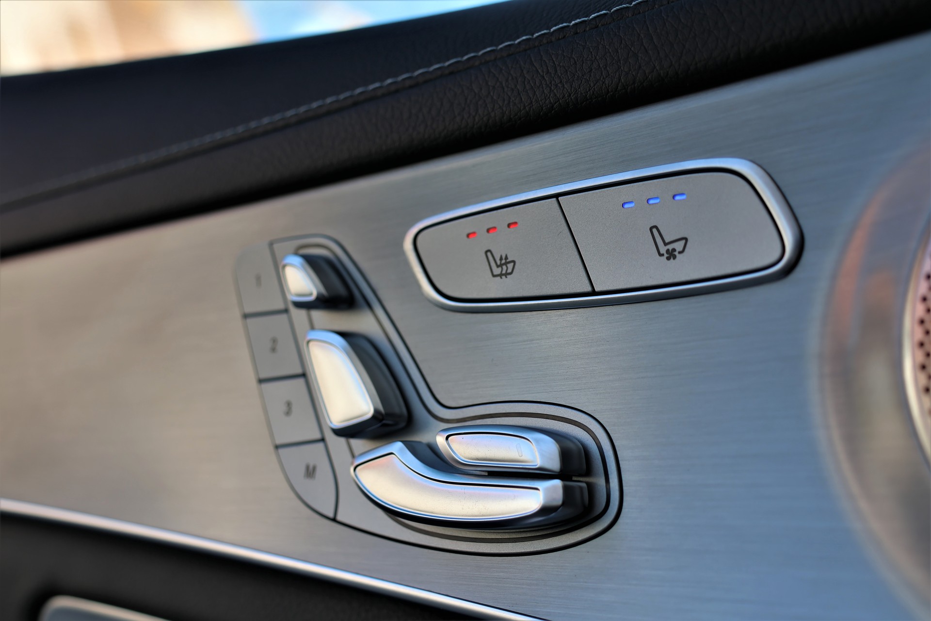 MERCEDES-BENZ GLC Coupé 43 AMG 4Matic 9G-Tronic (CH)-image-12