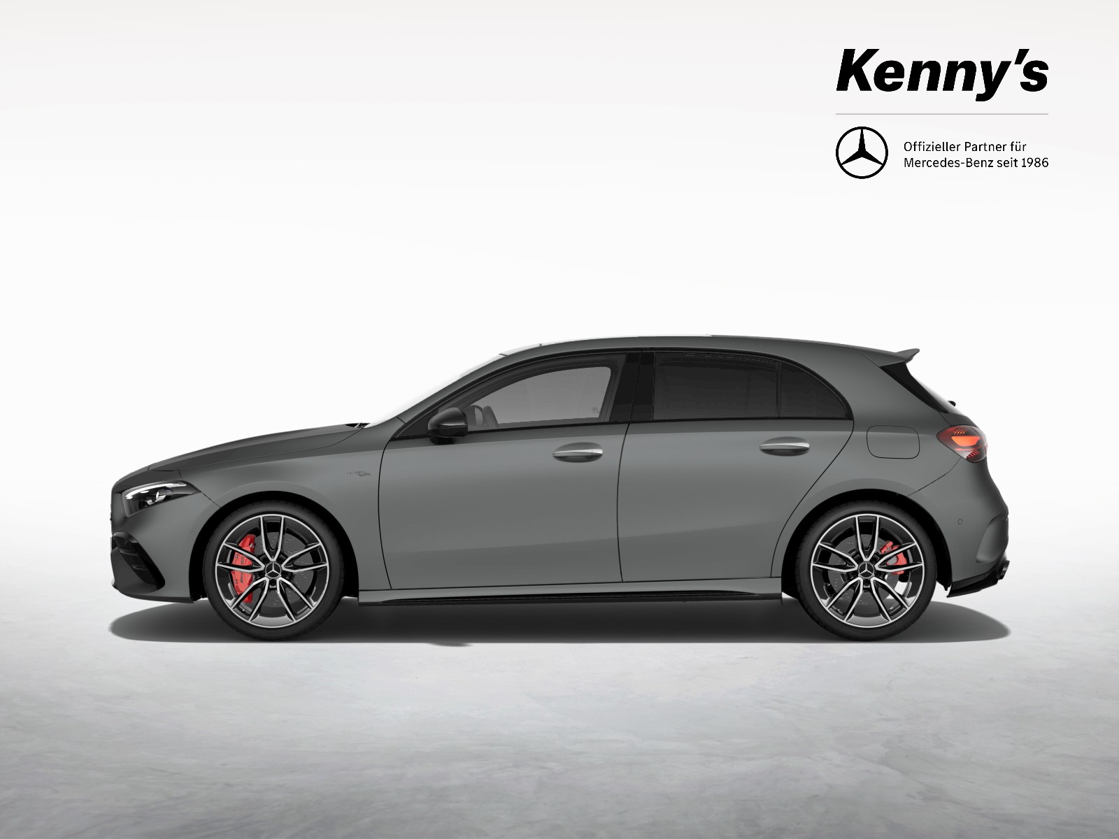 MERCEDES-BENZ A 35 AMG 4MATIC-showroom-element-2