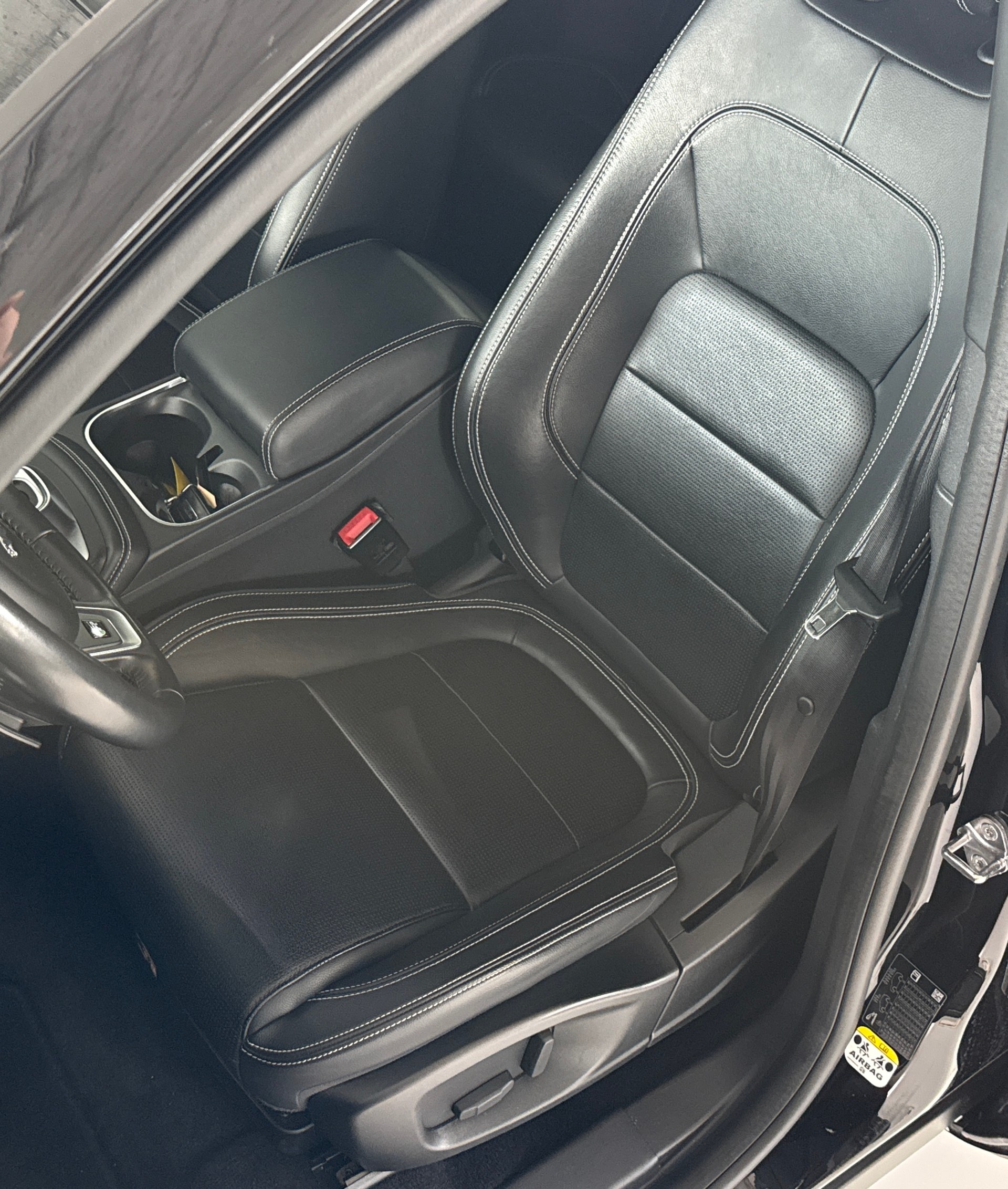 JAGUAR E-Pace 2.0d D180 R-Dynamic S AWD Automatik-image-6