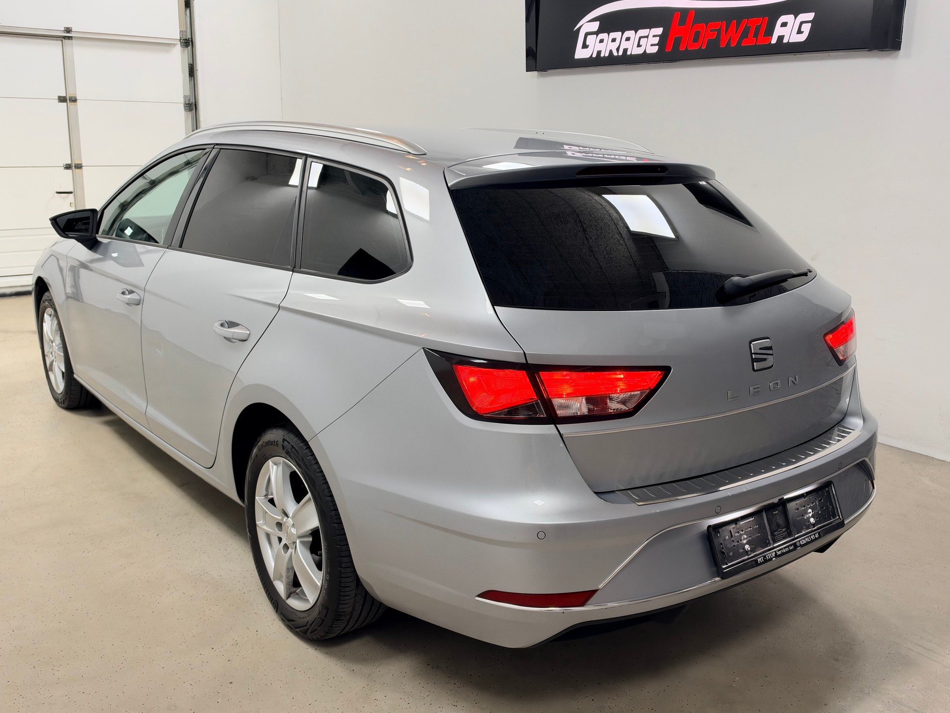 SEAT Leon ST 1.6 TDI CR Style DSG-image-4