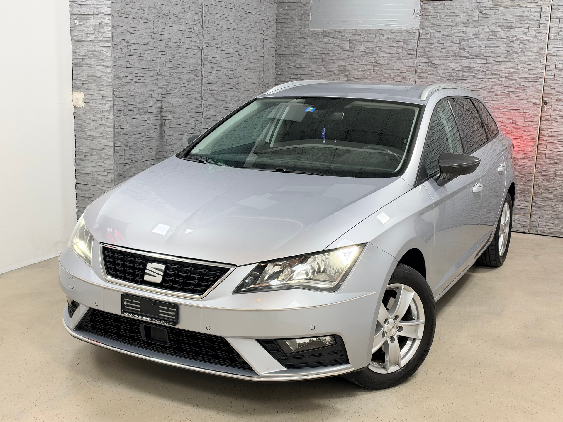 SEAT Leon ST 1.6 TDI CR Style DSG