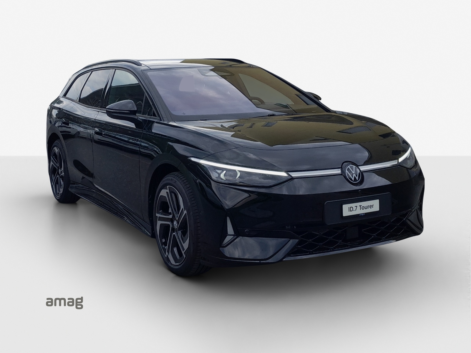 VW ID.7 Tourer GTX 86 kWh GTX 4 Motion-image-5